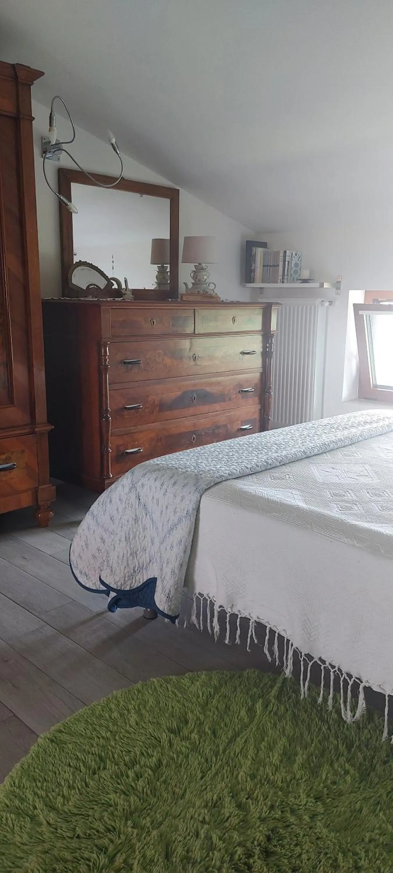 Bed in B&B Books & Bikes