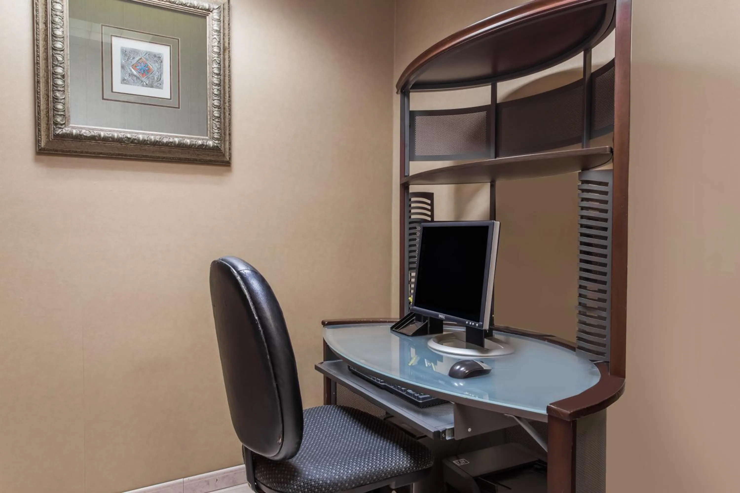 Business facilities in Days Inn & Suites by Wyndham Fort Pierce I-95