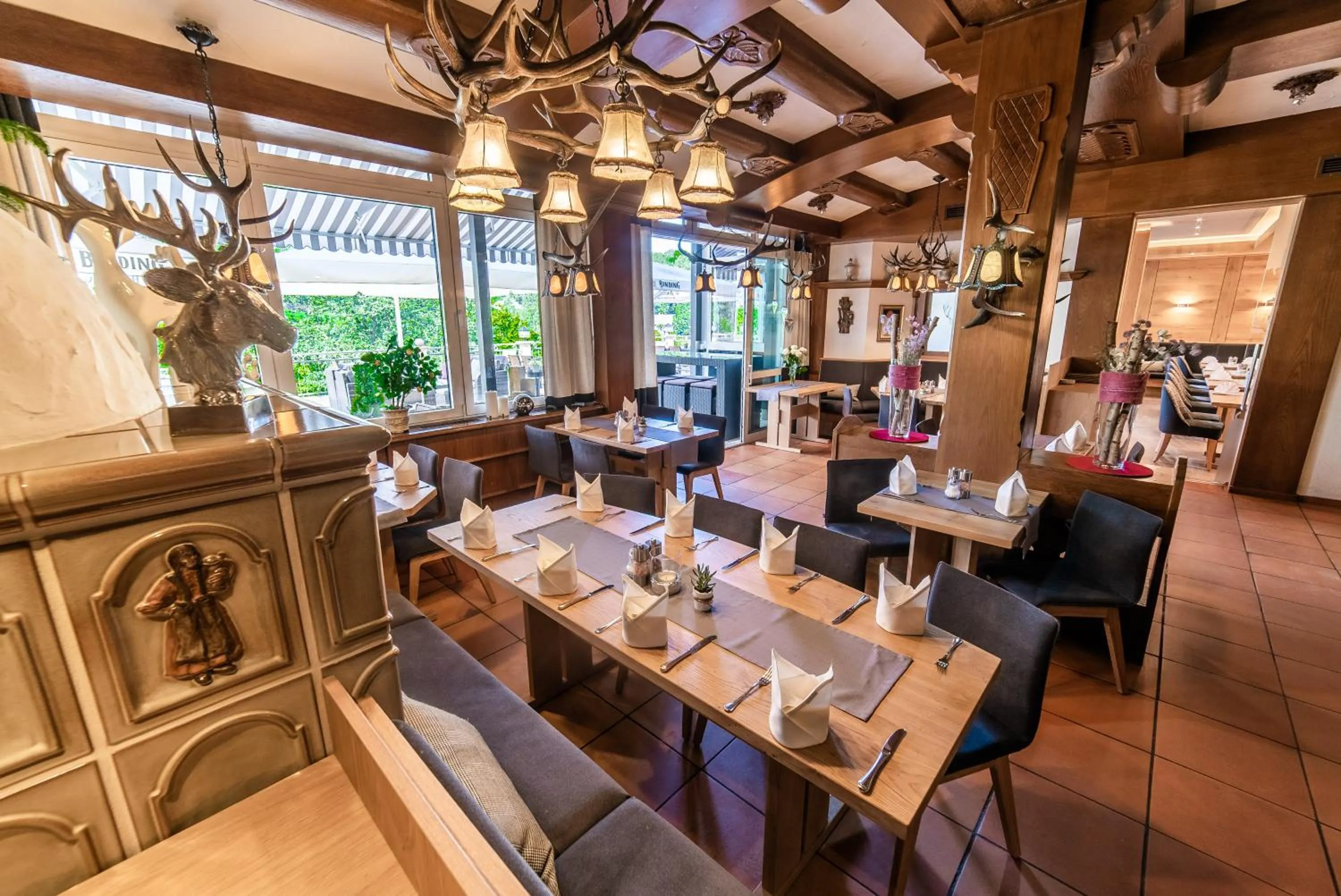 Restaurant/places to eat in Hotel Spechtshaardt