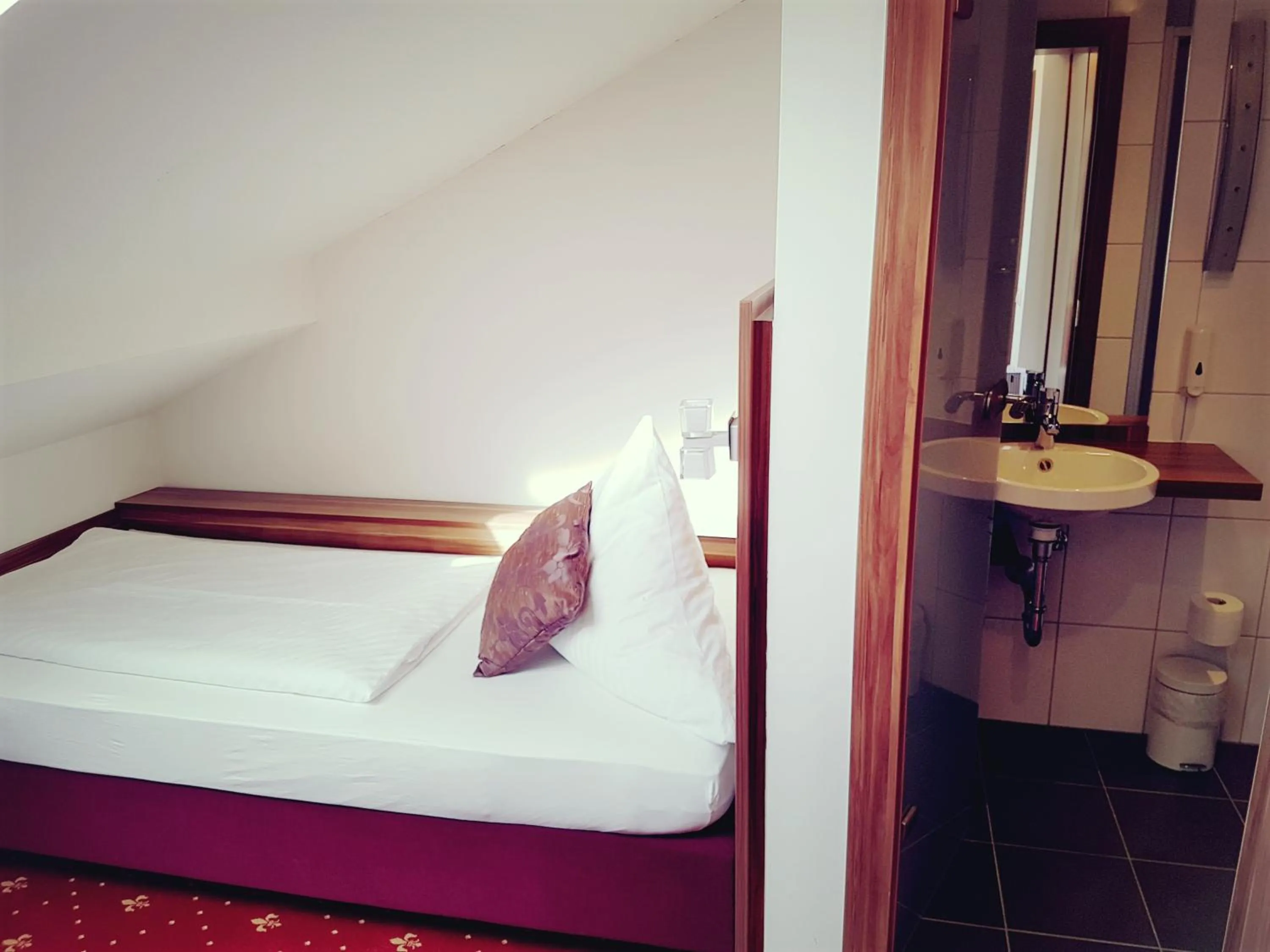 Photo of the whole room in Hotel Spechtshaardt