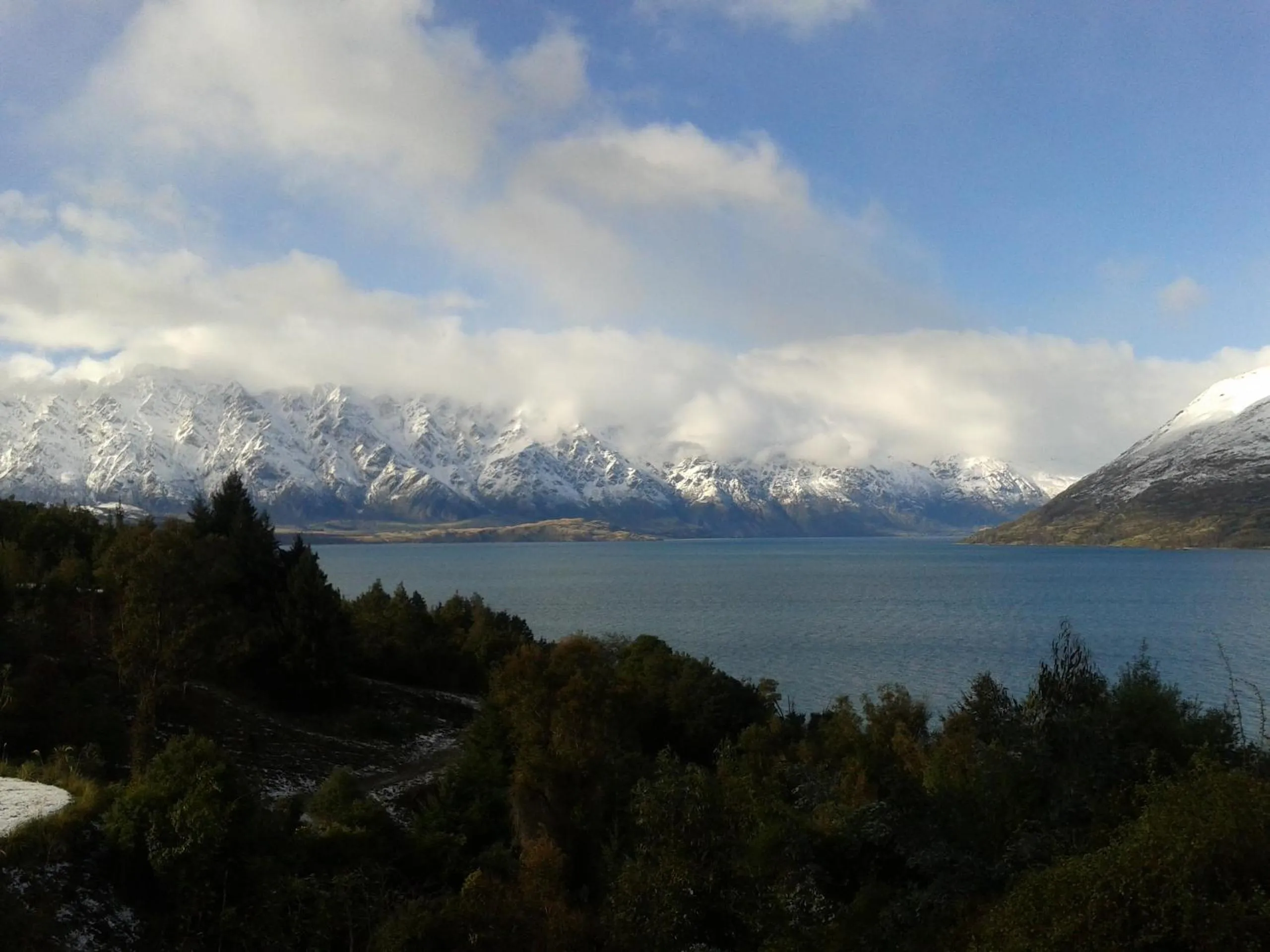 Mountain view in Hidden Lodge Queenstown