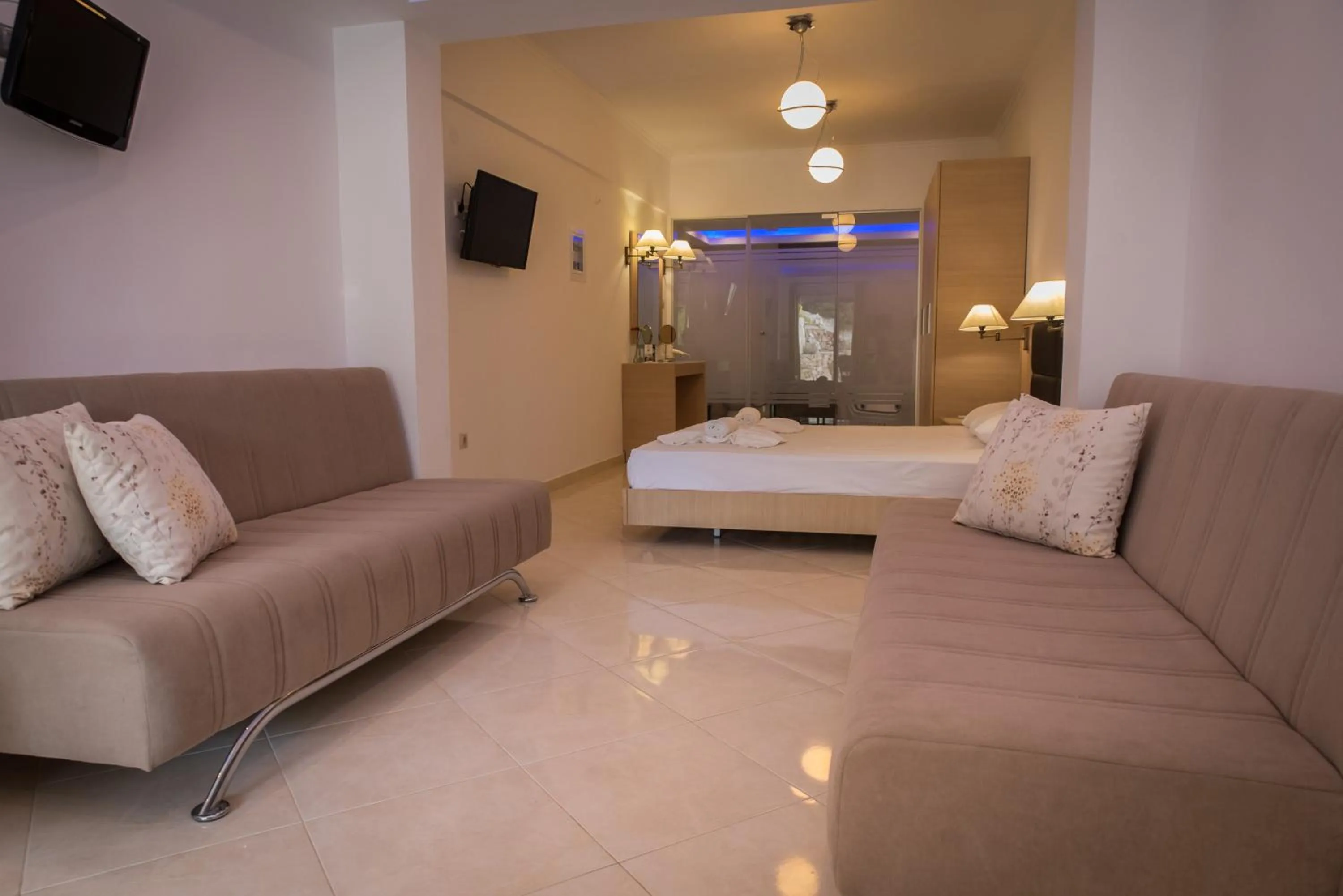 Living room, Bed in Halkidiki Palace