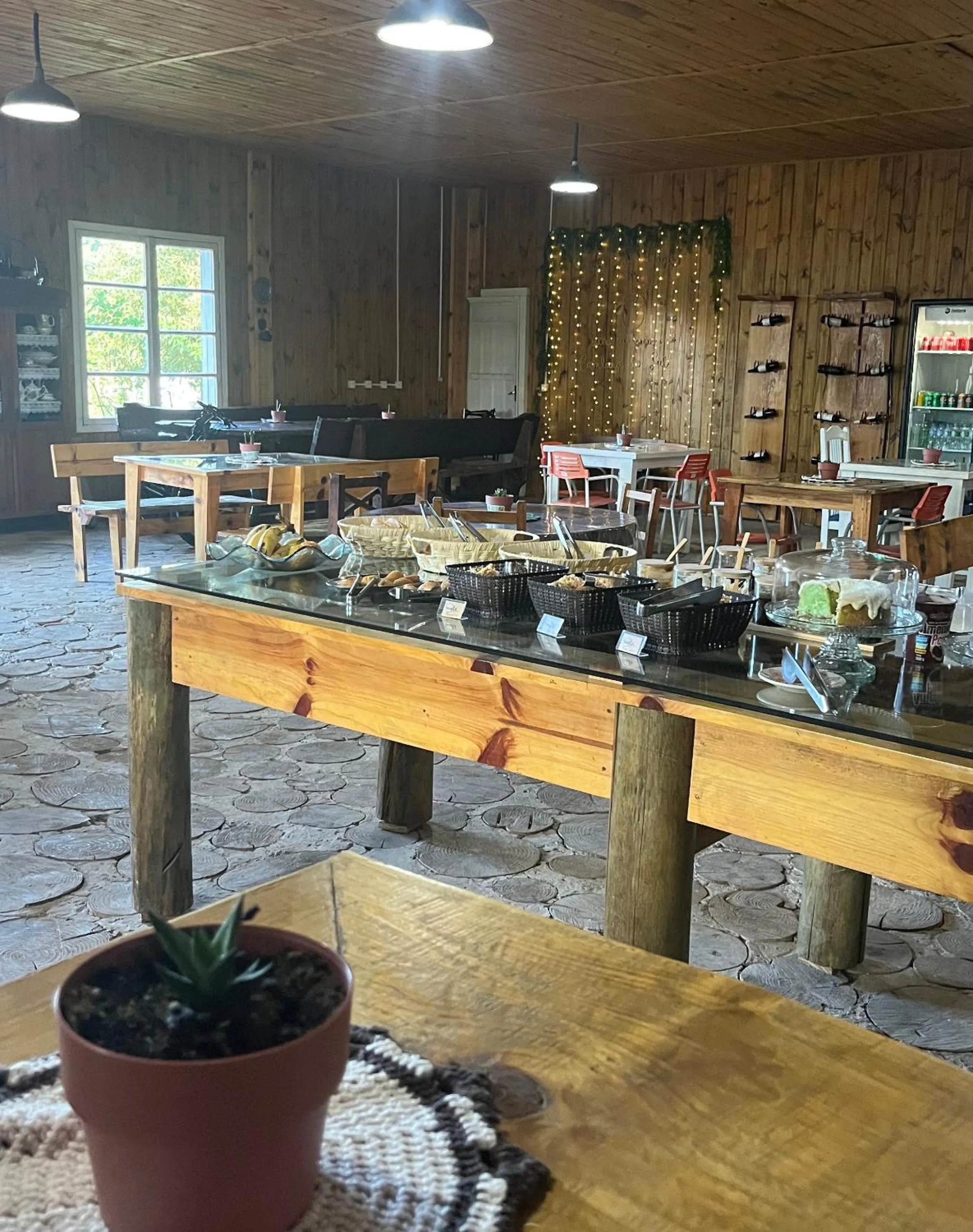 Breakfast in Pousada Recanto do Lago