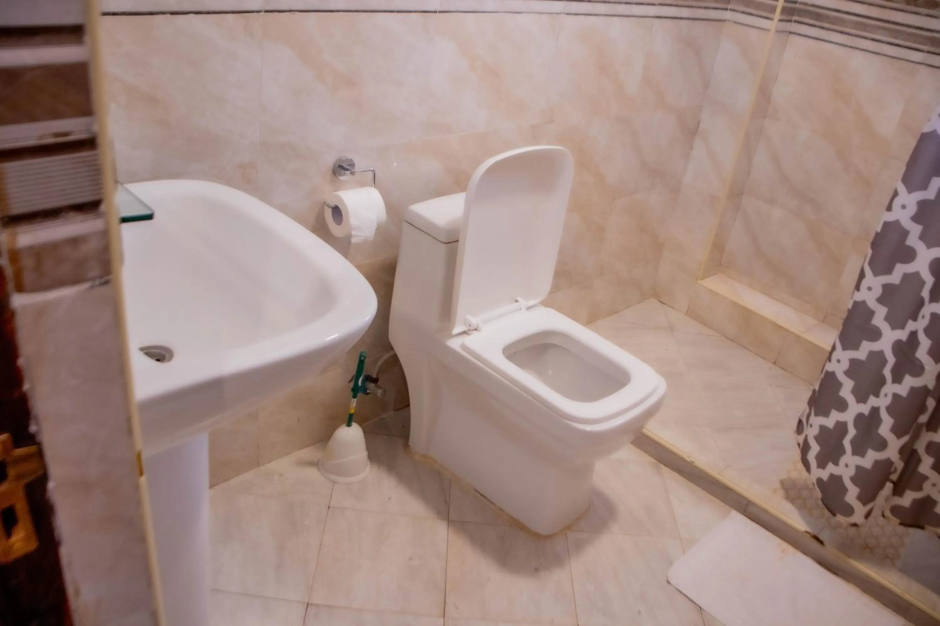 Bathroom in Mara Frontier Hotel