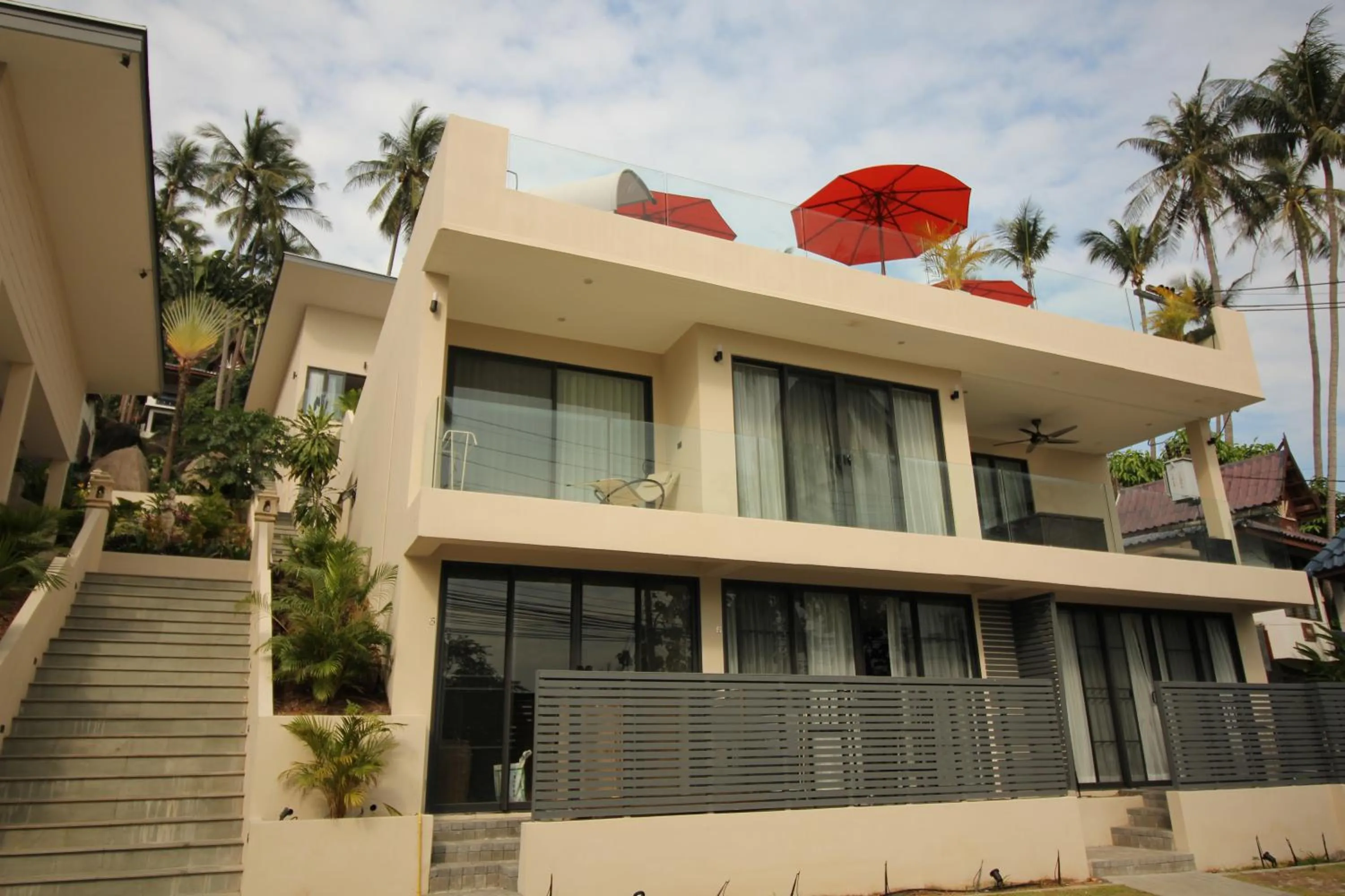 Street view in Baan Seaview Holiday Villas