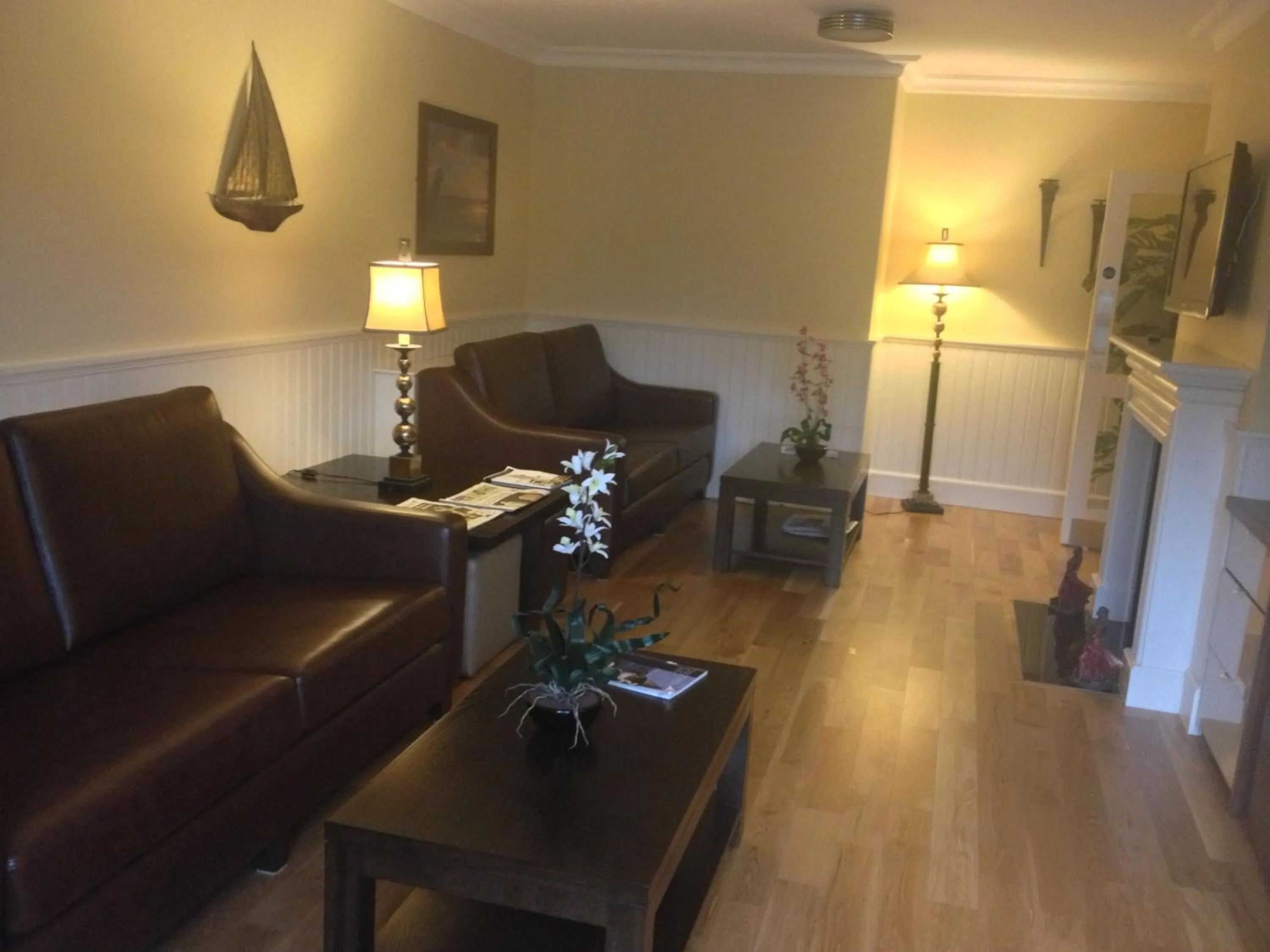 Living room in Strandhill Lodge and Suites Boutique Hotel