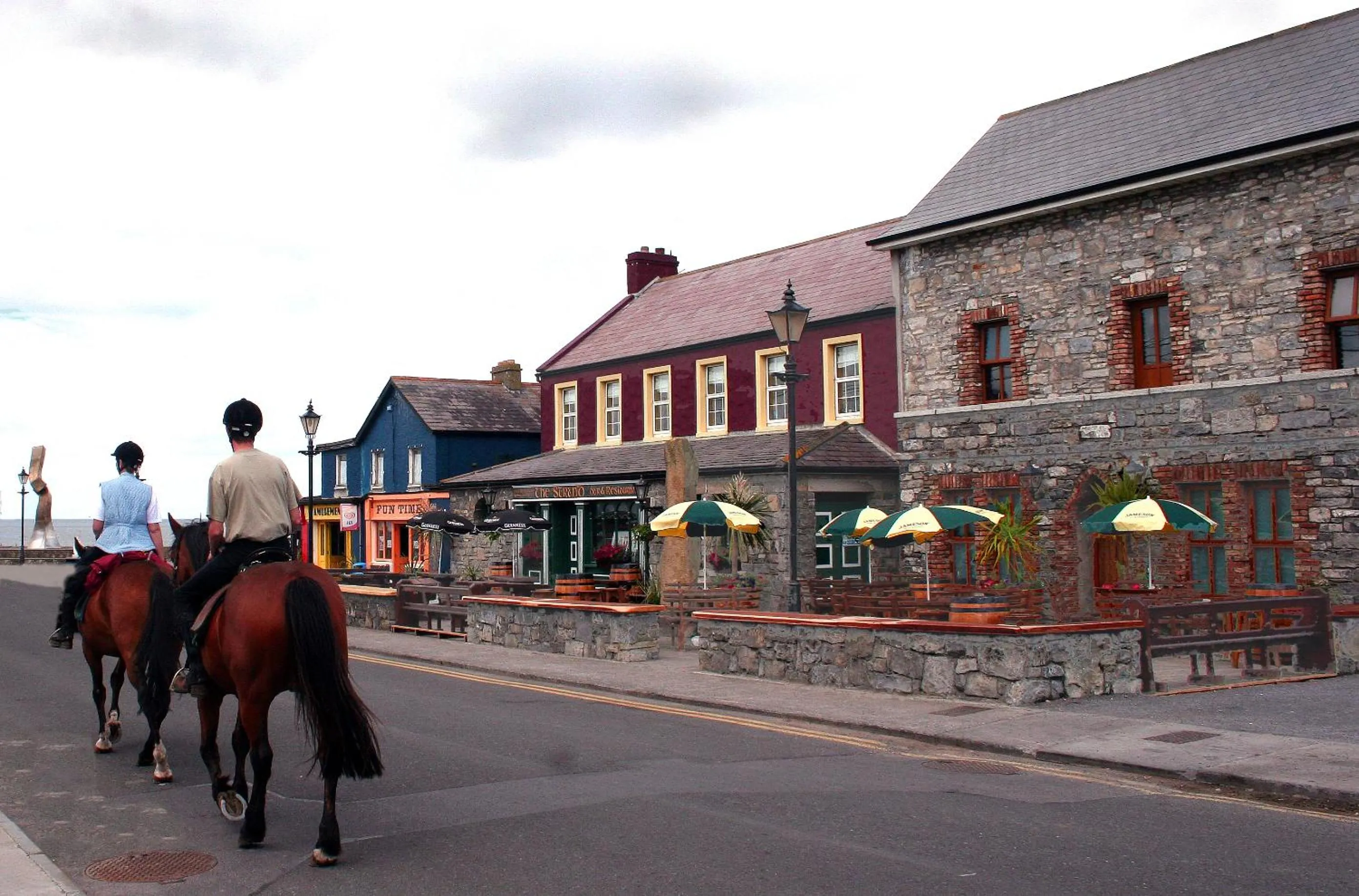 Property building in Strandhill Lodge and Suites Boutique Hotel