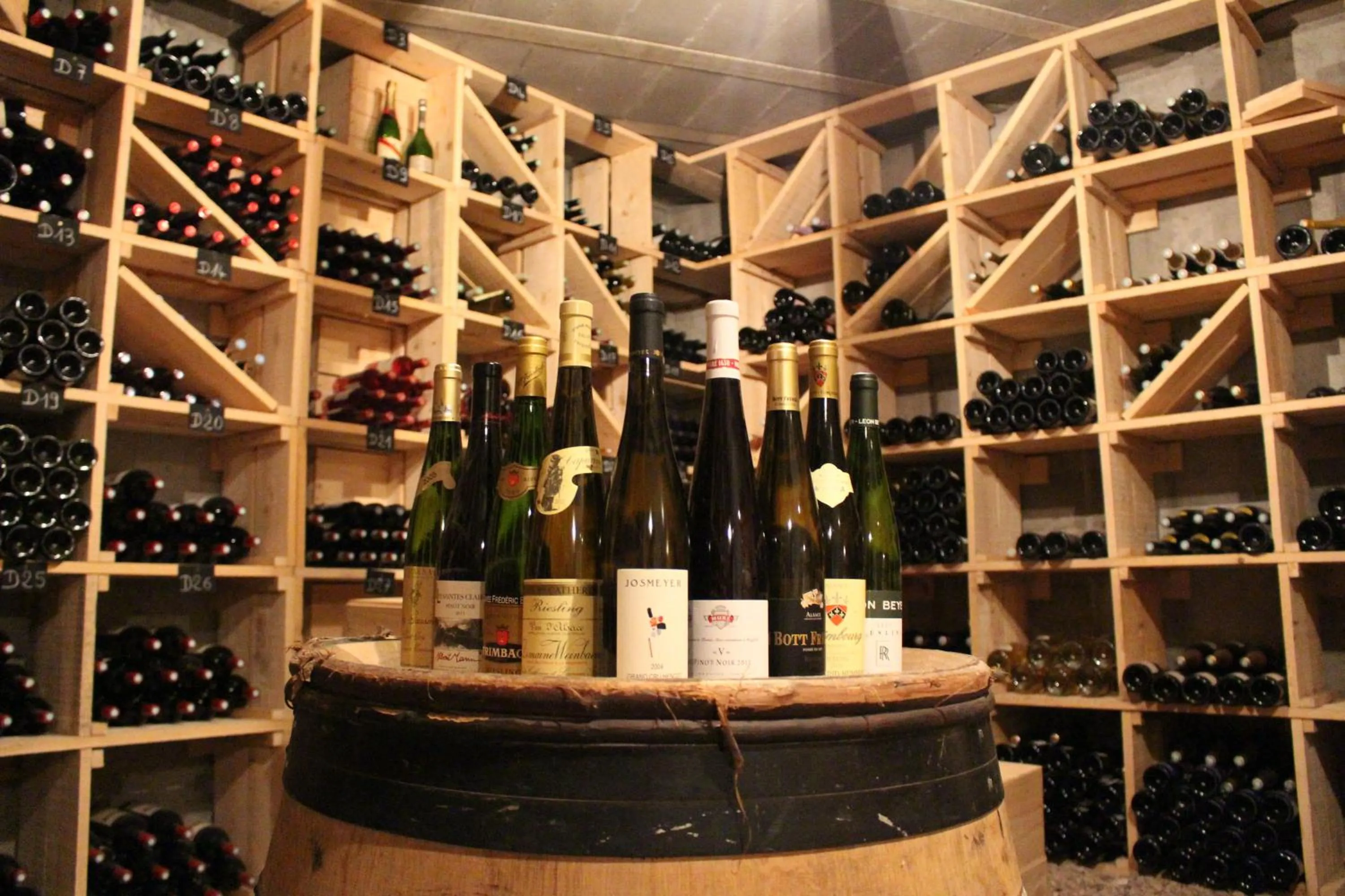 Alcoholic drinks in Hôtel-Restaurant Les Bas-Rupts, Singuliers Hôtel