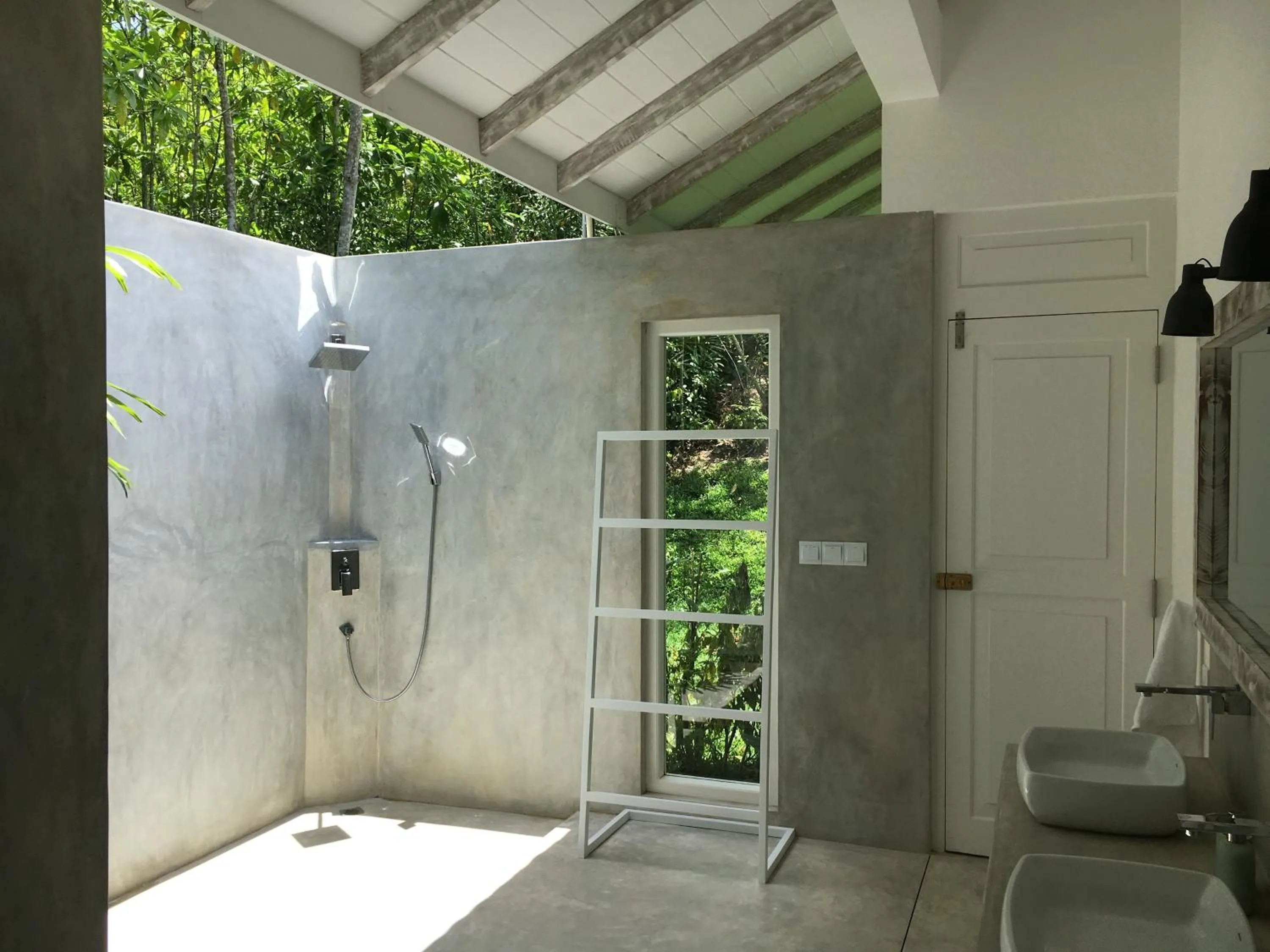 Bathroom in Good Vibes Villas