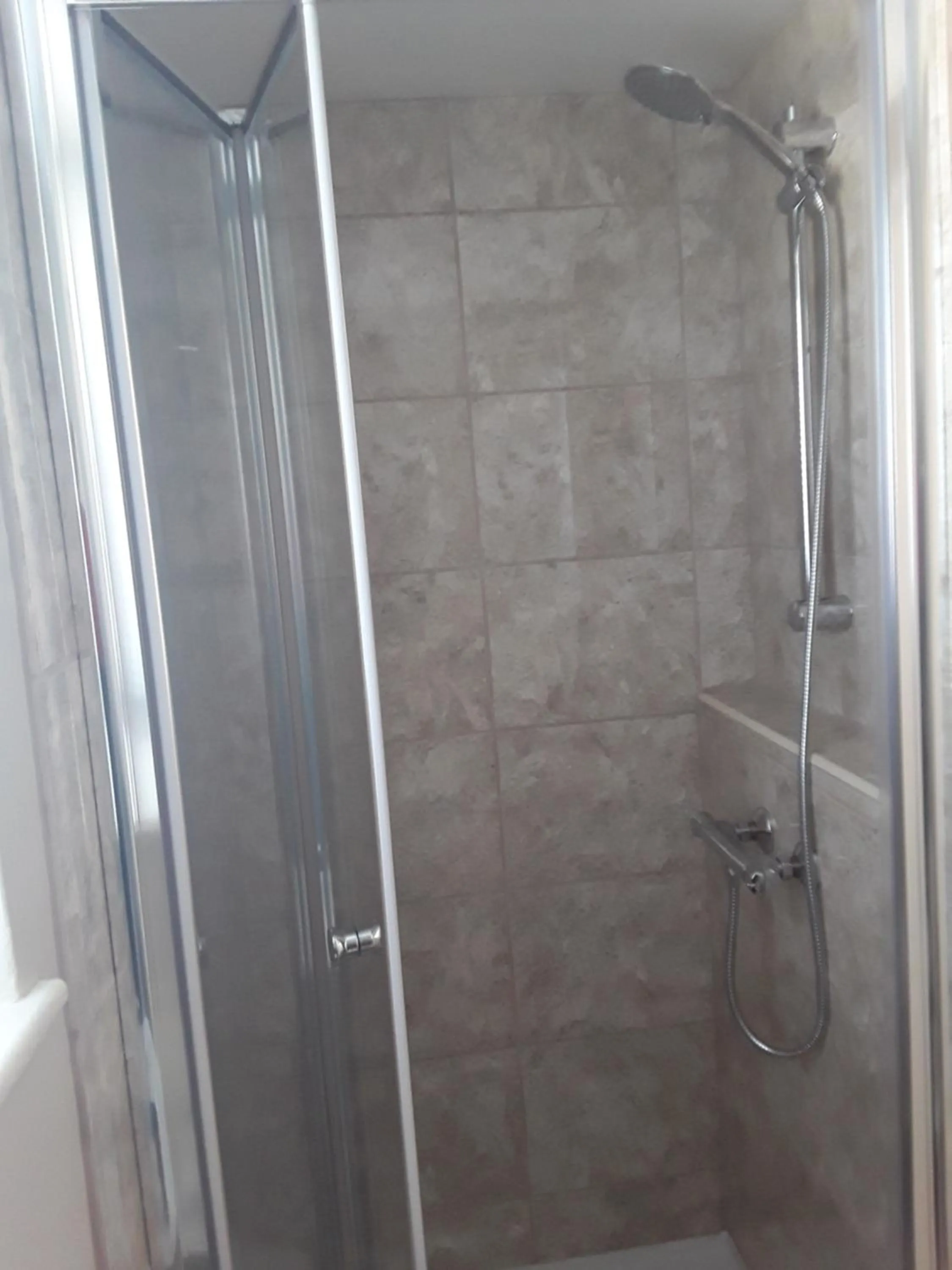 Bathroom in Westdene