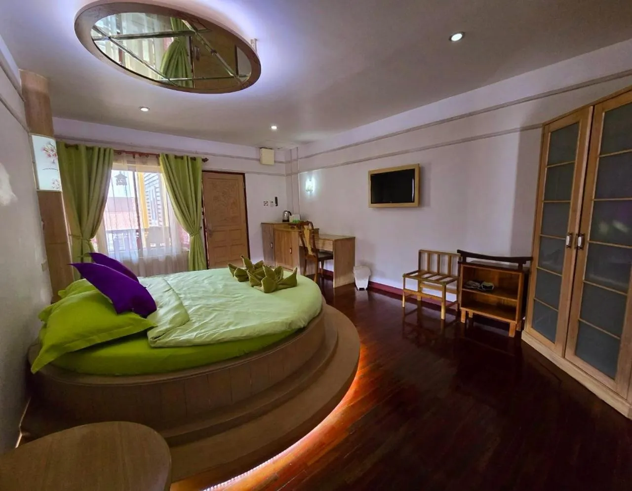 Bed in Olivier Boutique