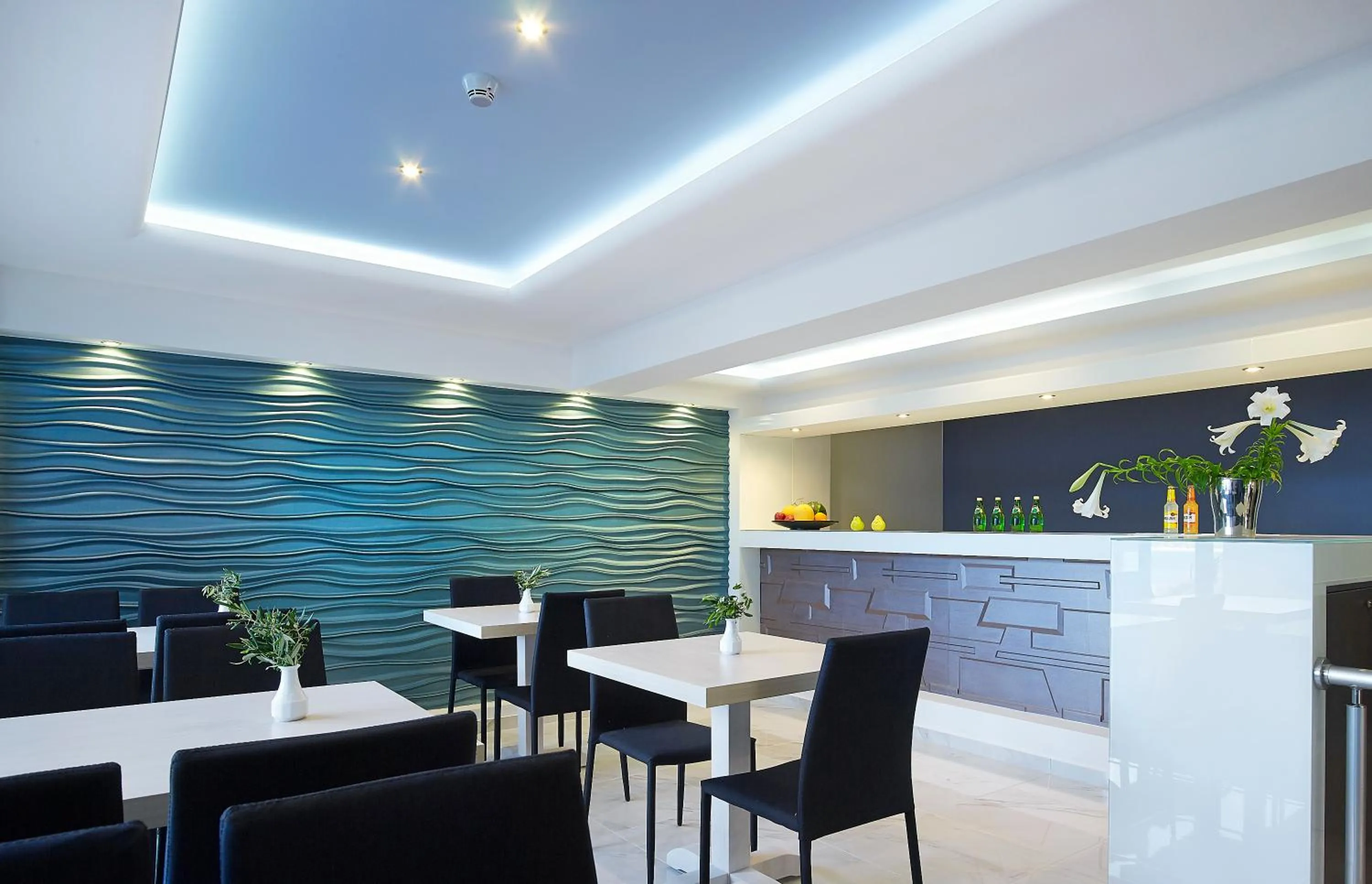 Lounge or bar in Mistral Bay Hotel