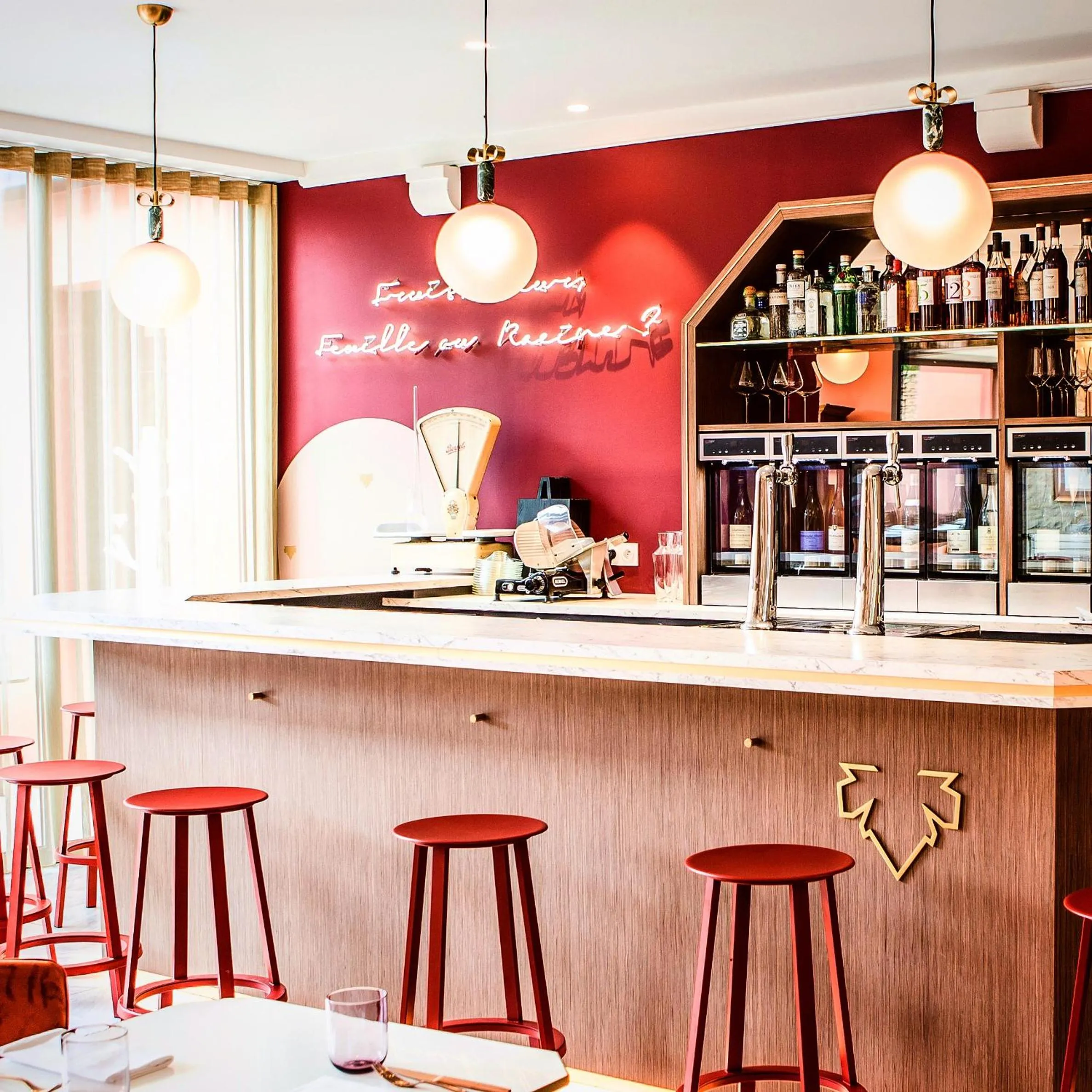 Restaurant/places to eat in Castel de Très Girard - Hotel & Restaurant - Teritoria