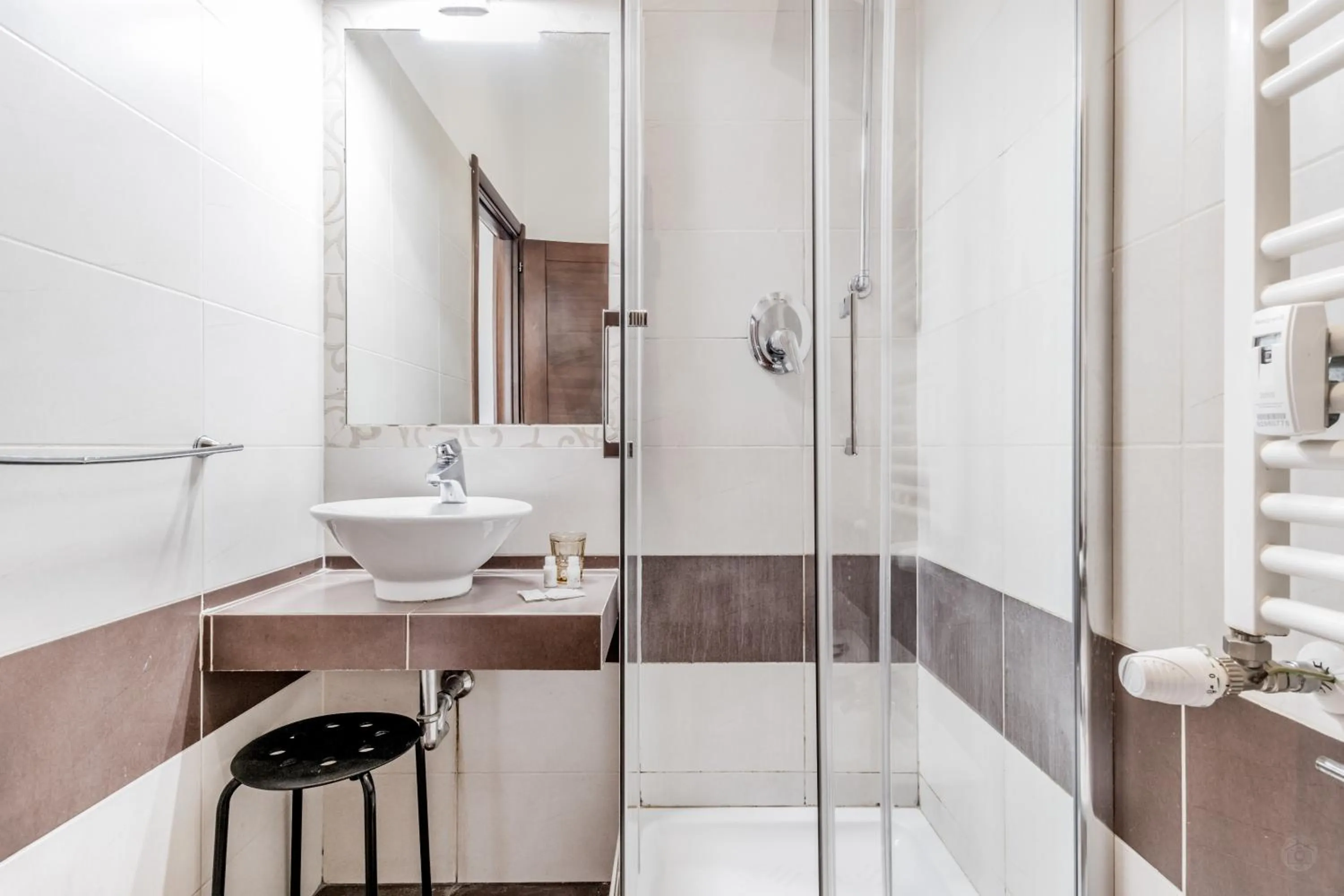 Shower in Vatican City Guest House