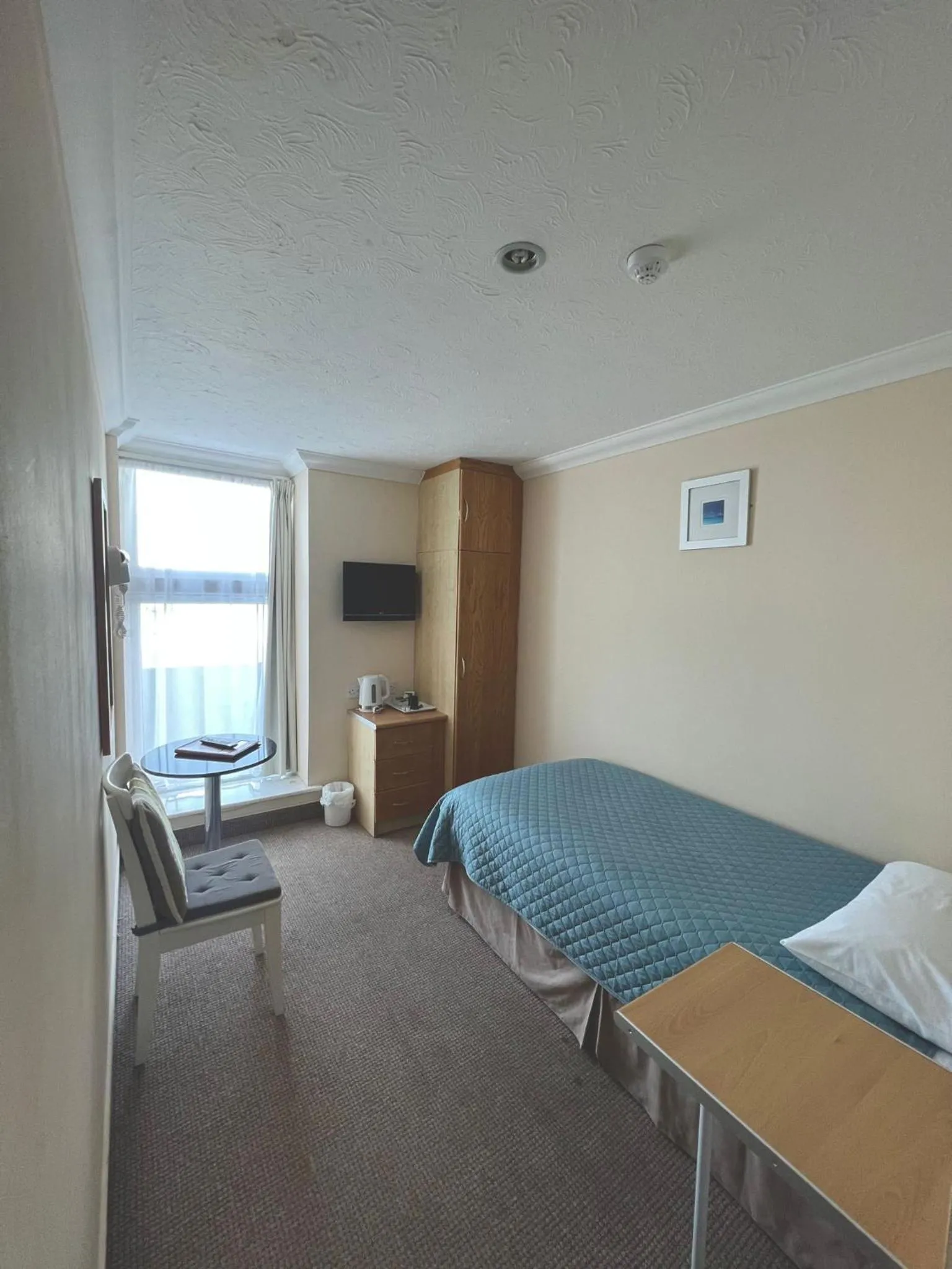 Bed in Eastbourne Riviera Hotel