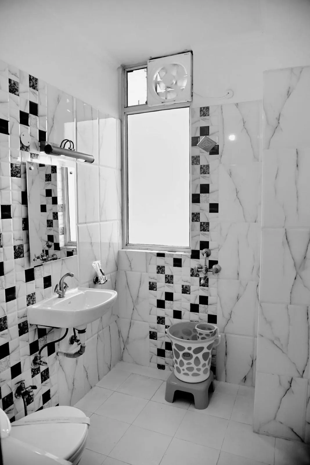 Toilet in Hotel Nexus l Hotels In Charbagh Lucknow