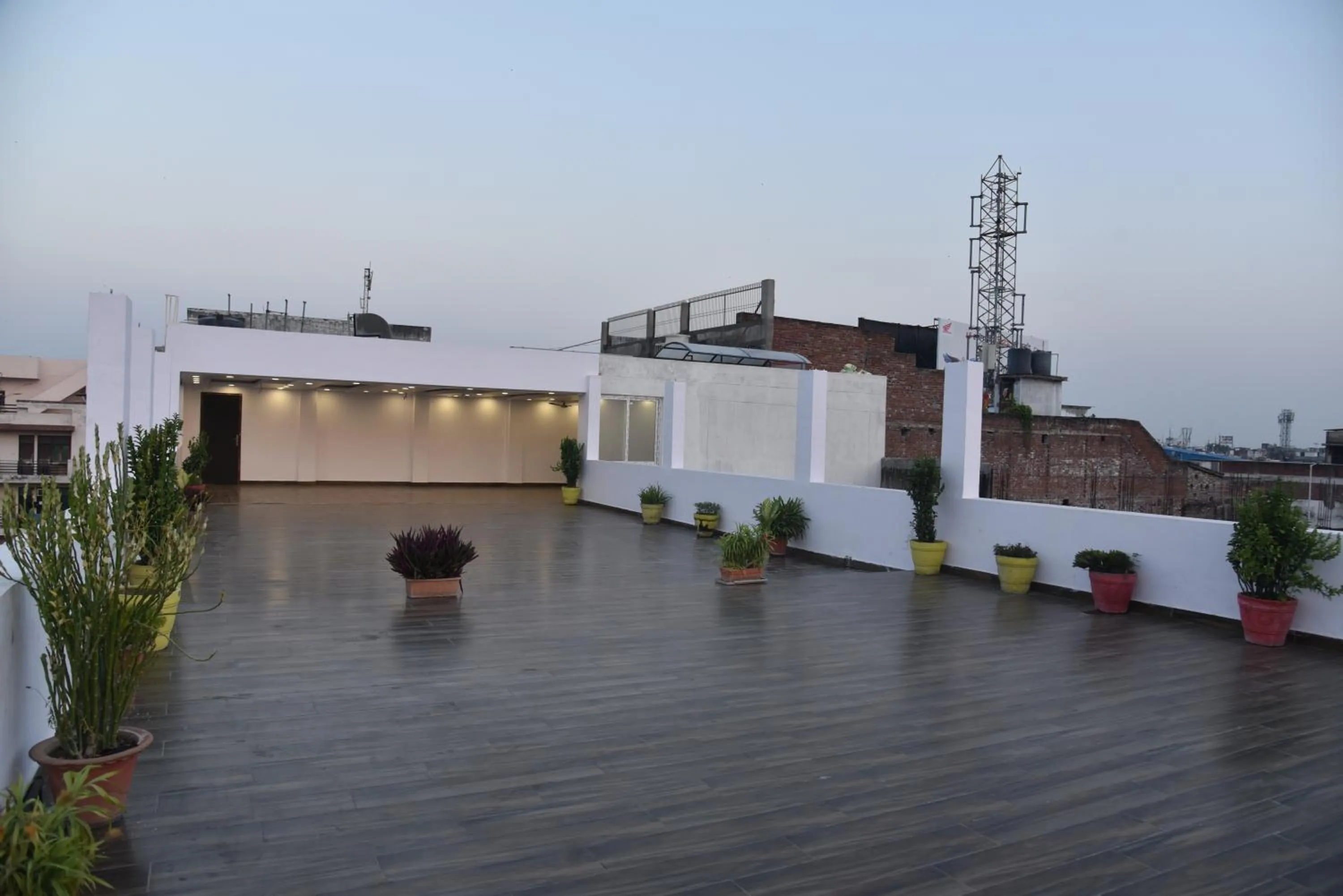 Banquet/Function facilities in Hotel Nexus l Hotels In Charbagh Lucknow