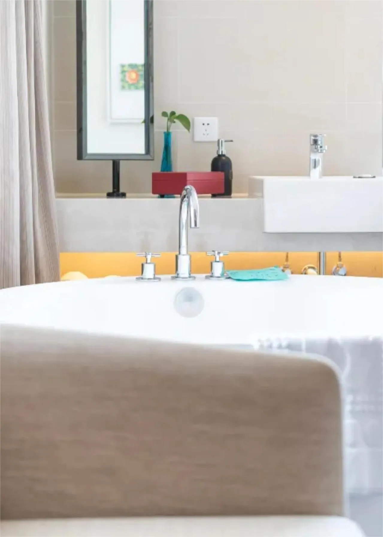 Bath in SSAW Boutique Hotel Sanya