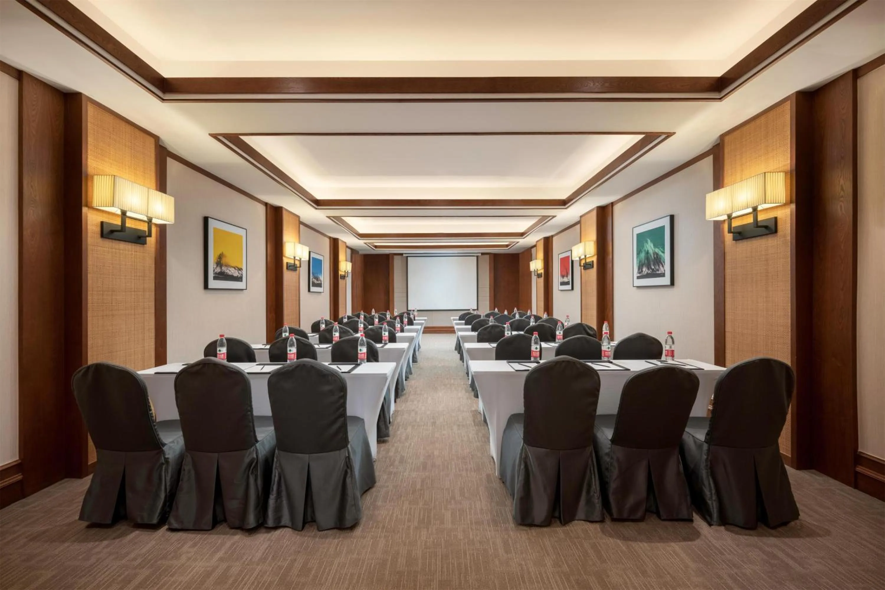 Business facilities in SSAW Boutique Hotel Sanya