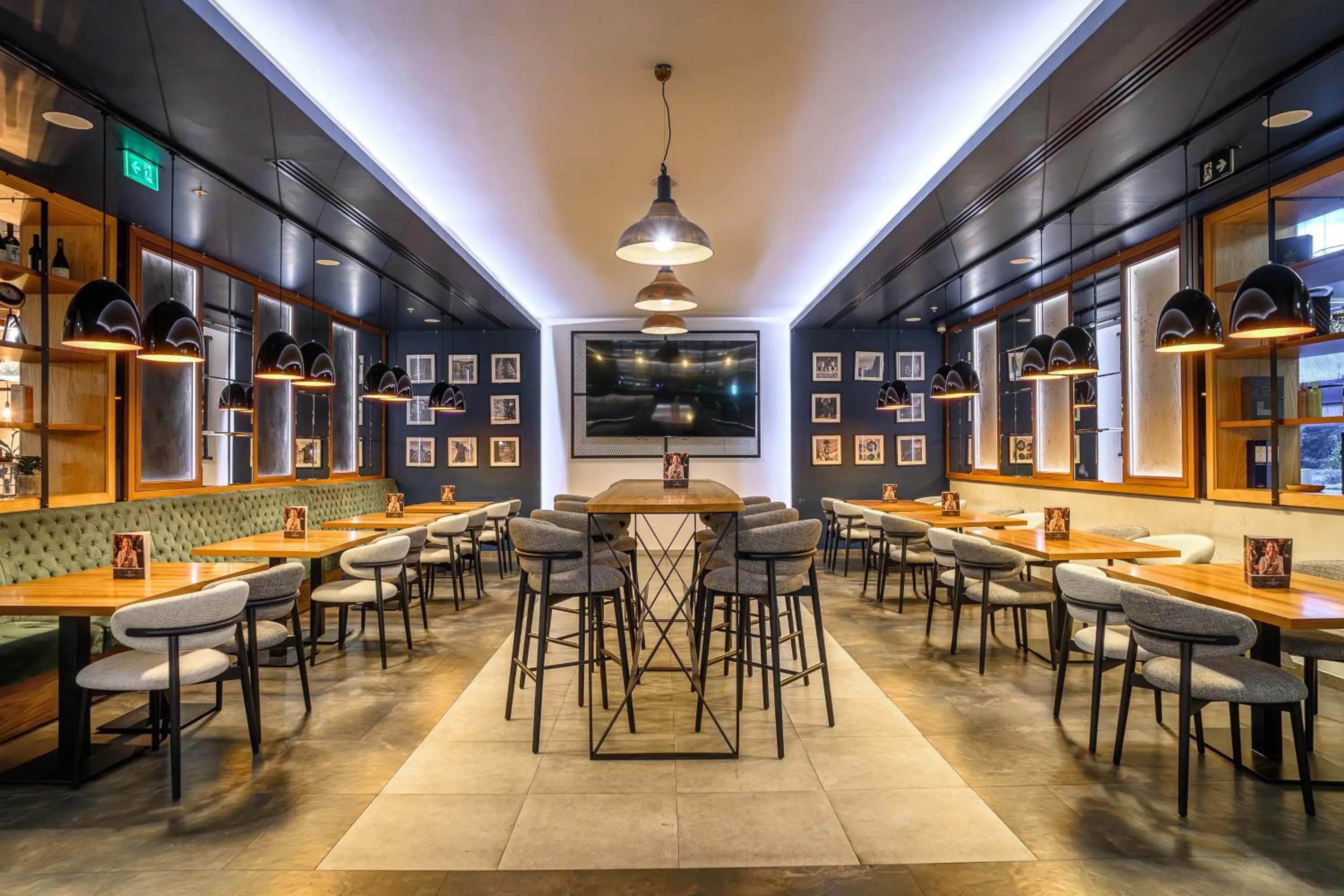 Restaurant/places to eat in Sheraton Novi Sad