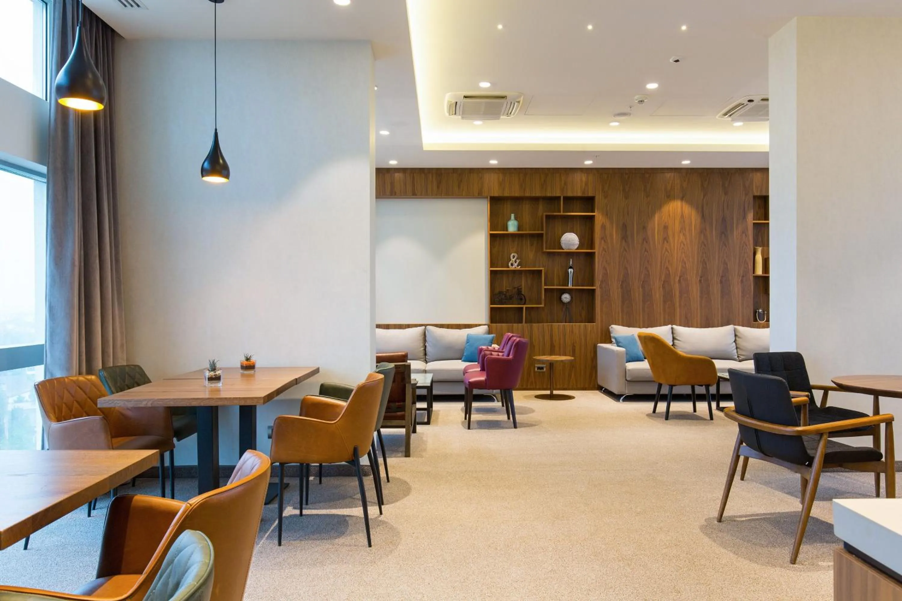 Restaurant/places to eat in Sheraton Novi Sad