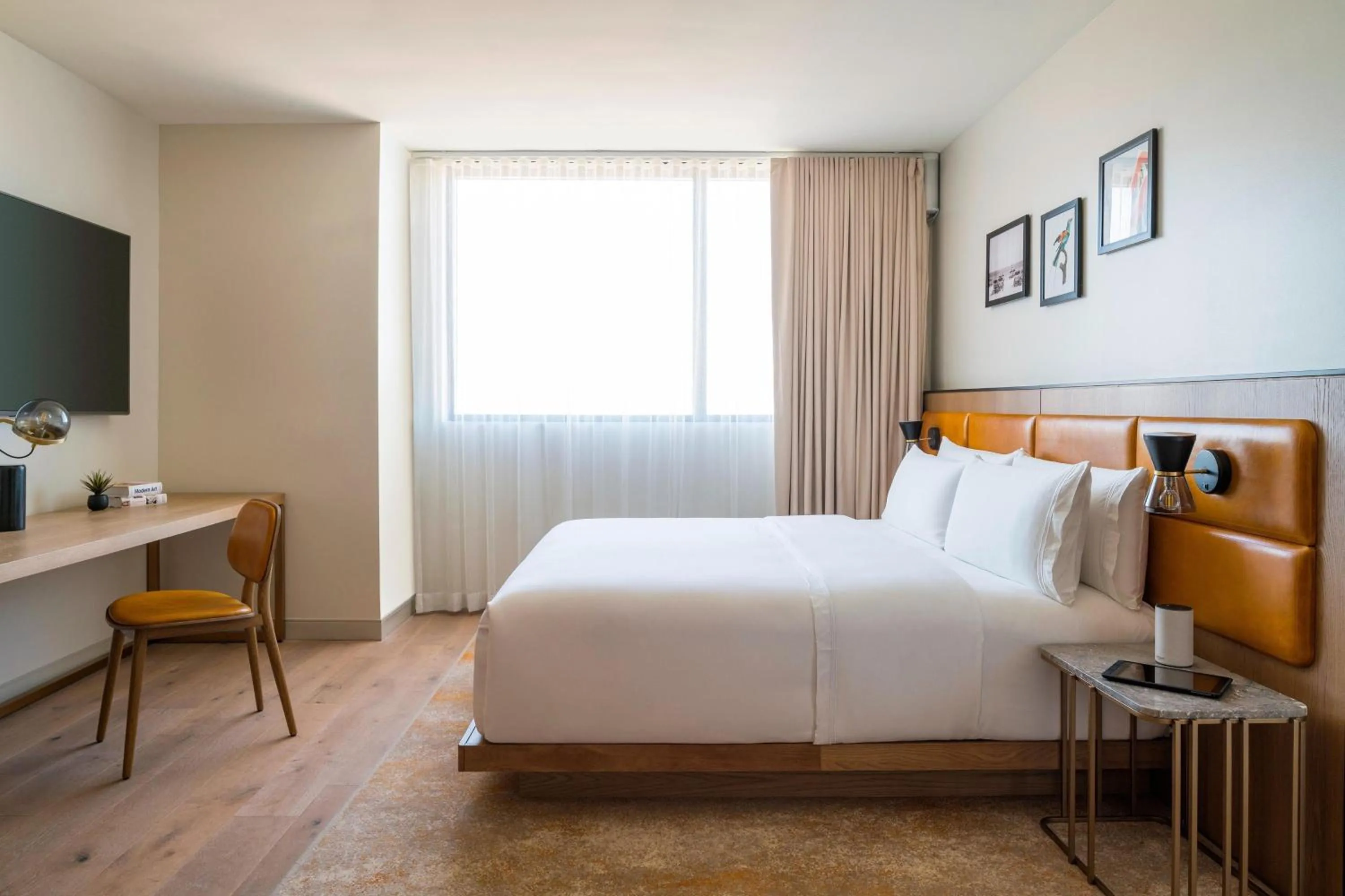 Bedroom, Bed in The Dalmar, Fort Lauderdale, a Tribute Portfolio Hotel