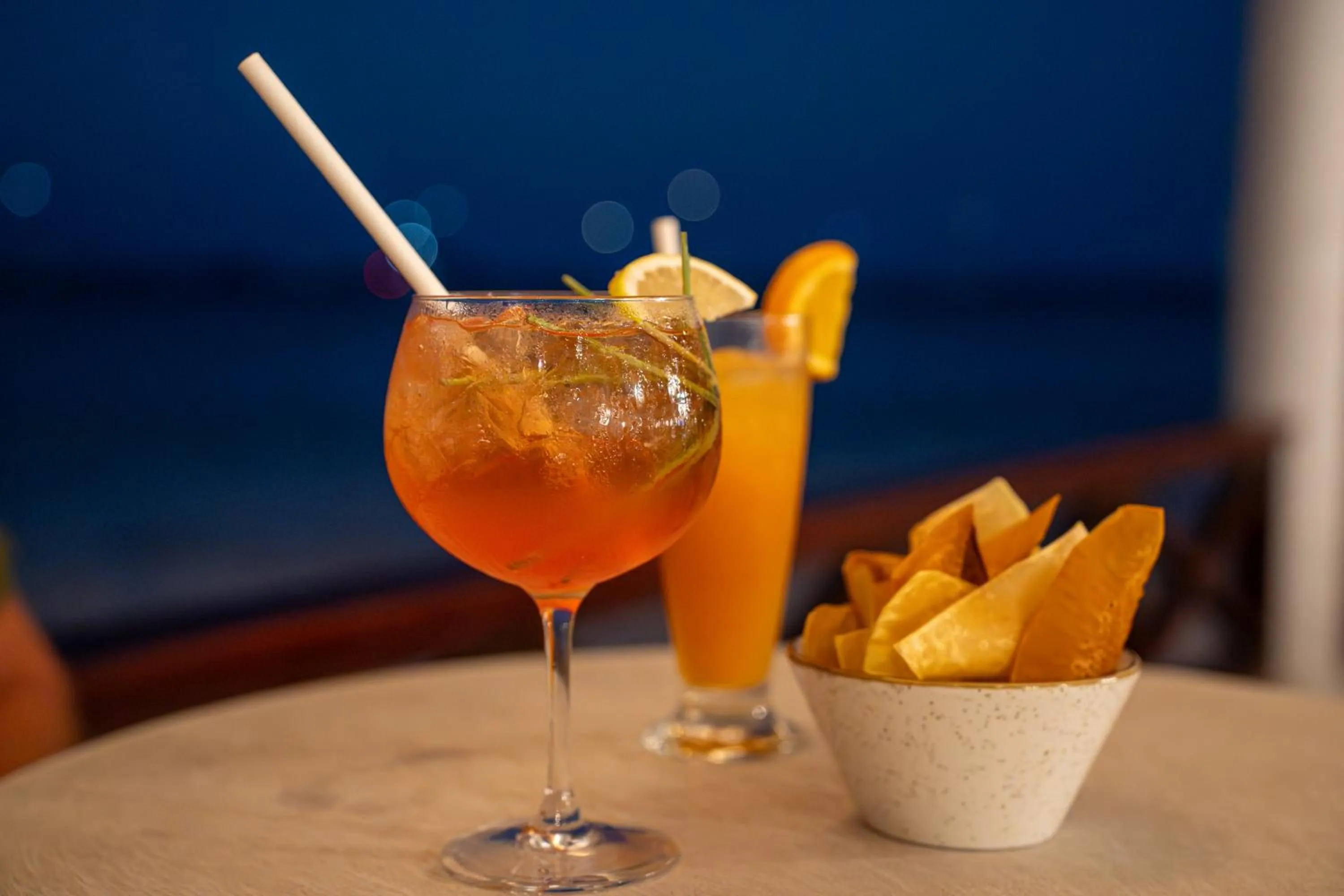 Food and drinks in Paradise Sun Hotel Seychelles