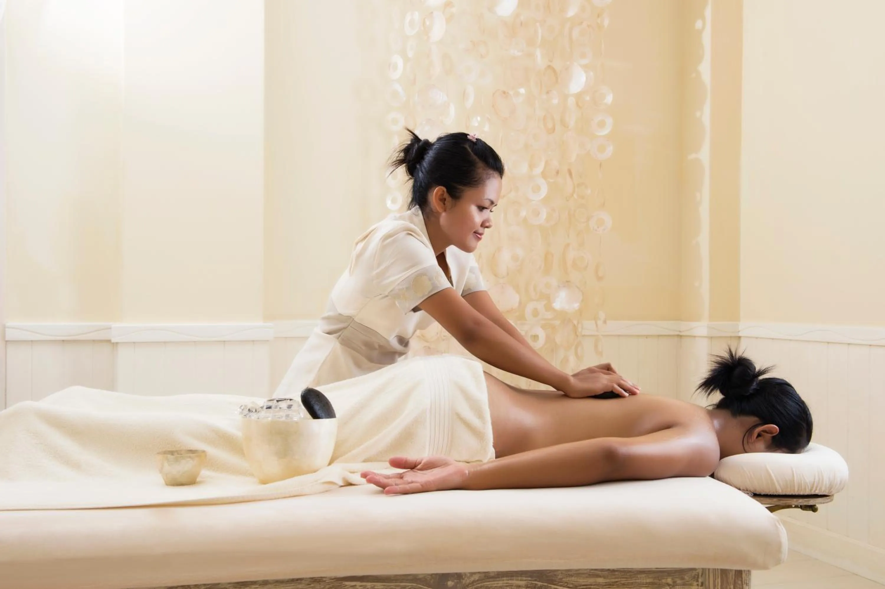 People in Paradise Sun Hotel Seychelles