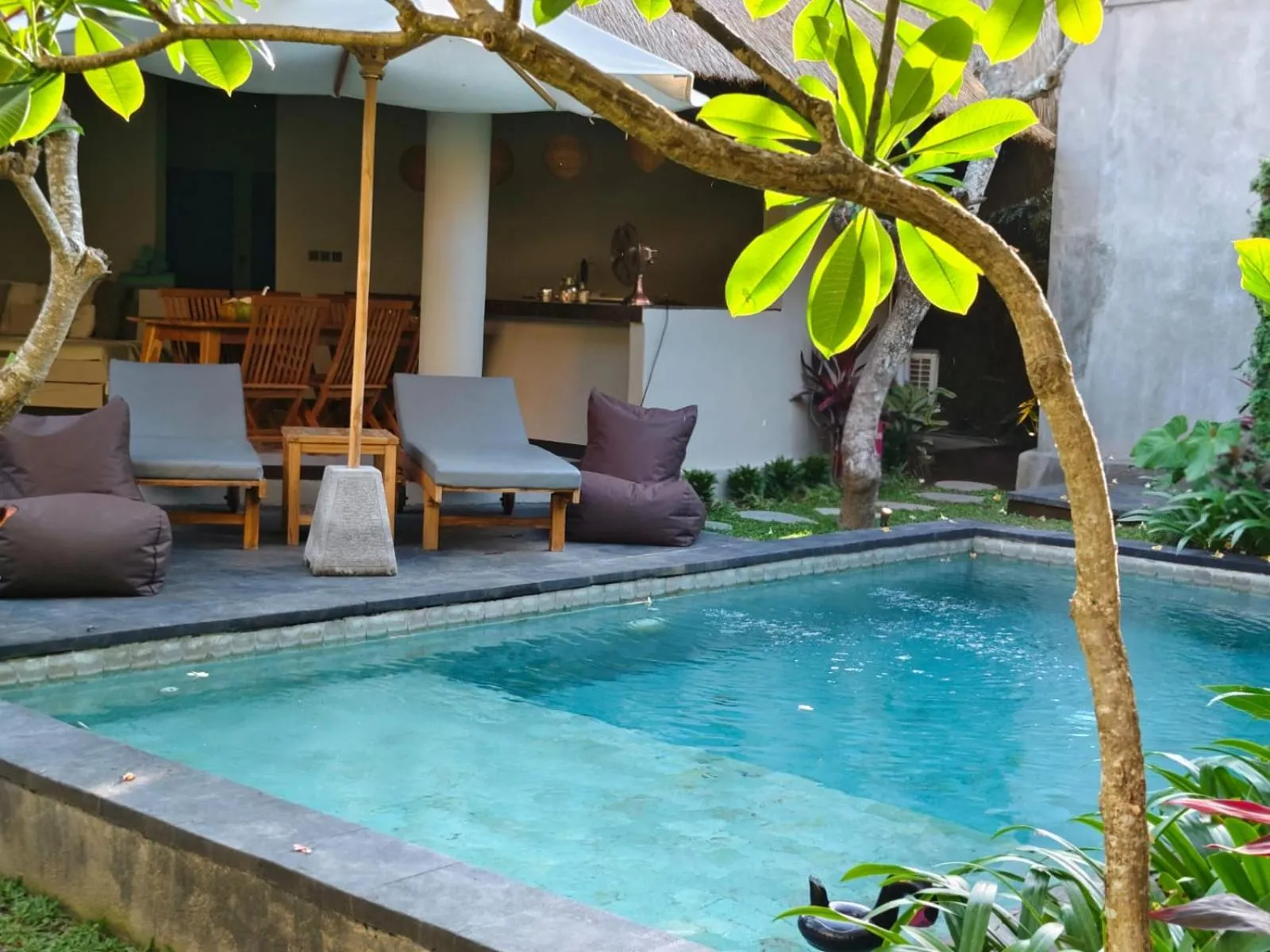 Swimming pool in SuB Villas Bali