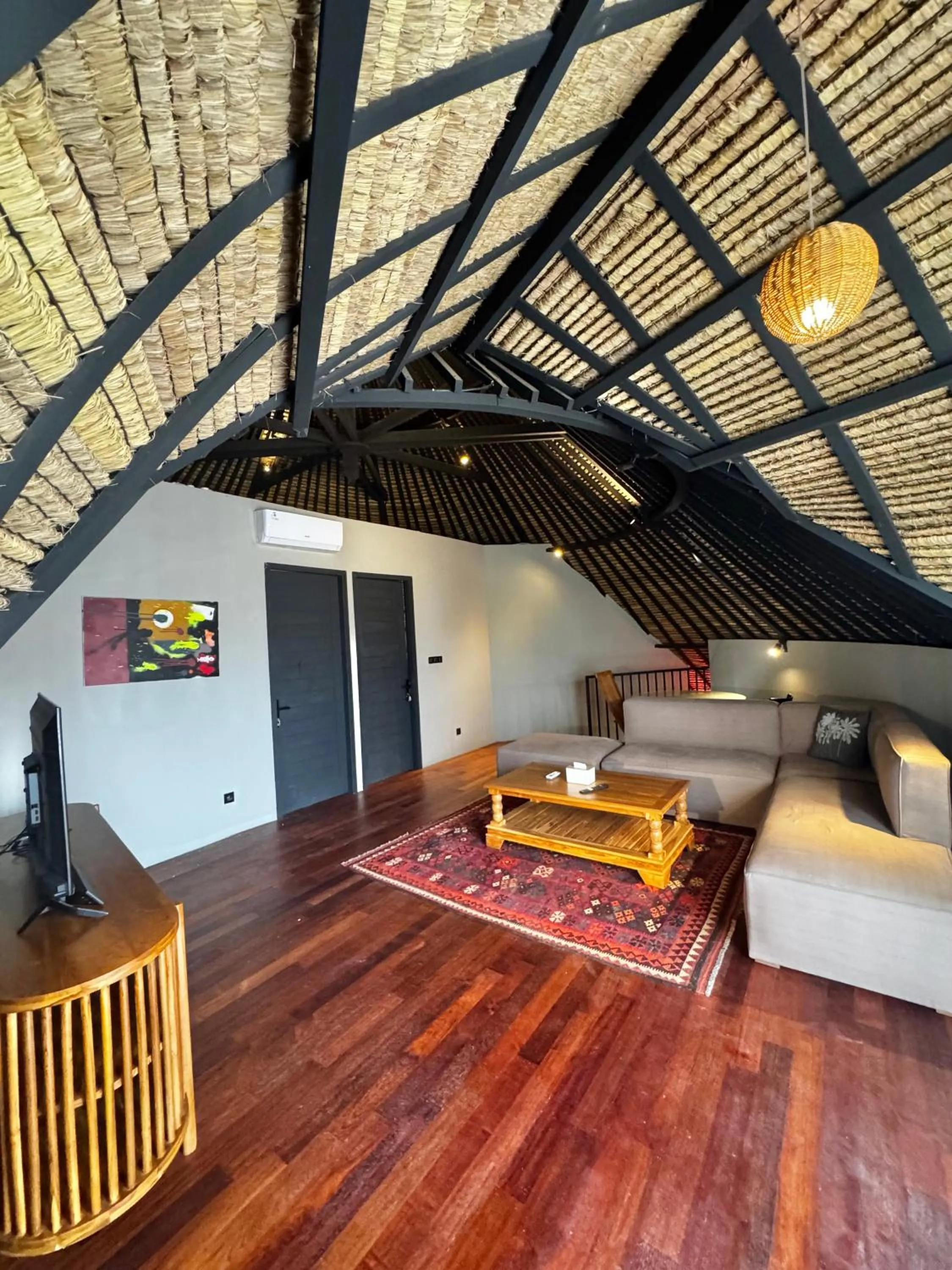 Communal lounge/ TV room in SuB Villas Bali