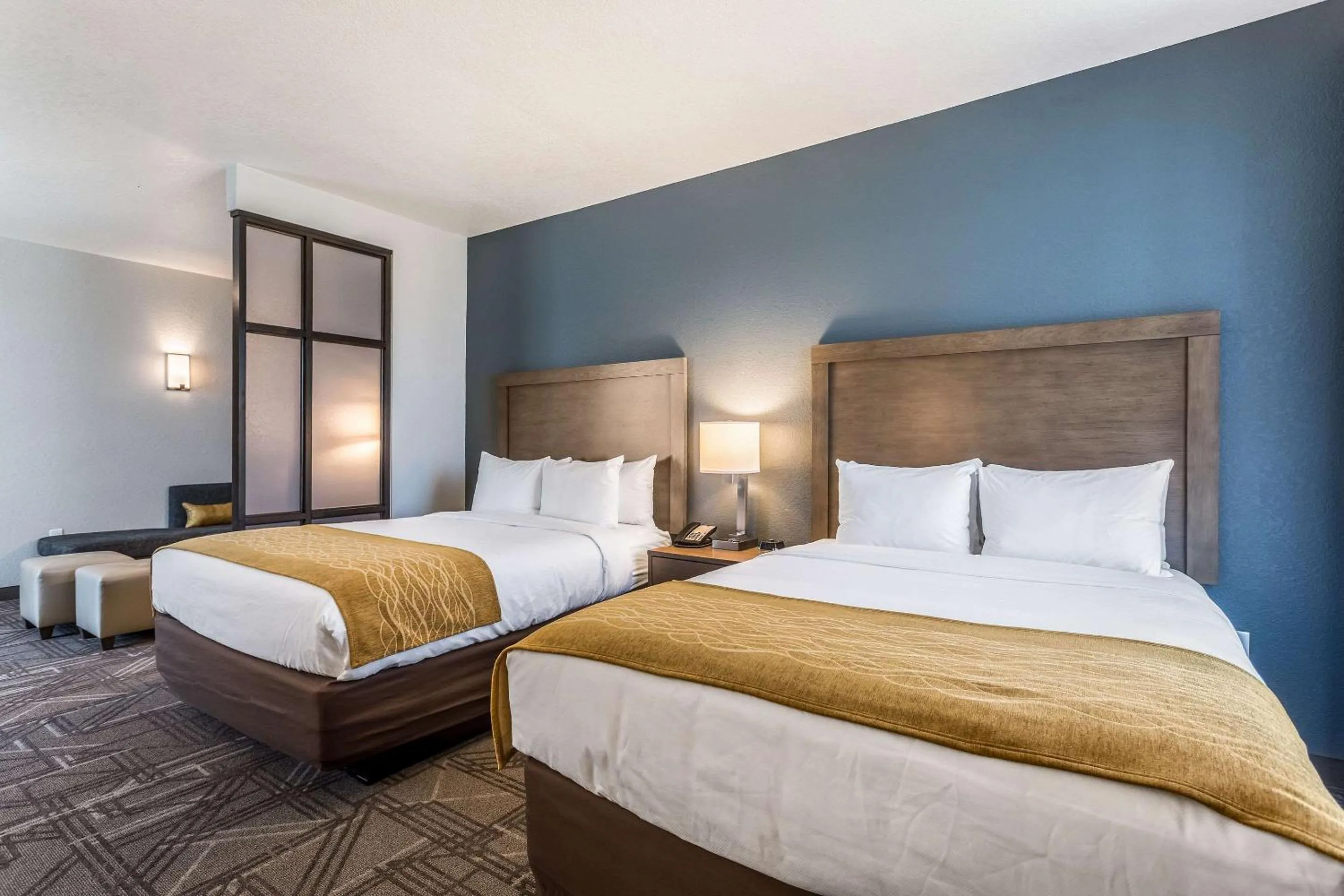 Bedroom, Bed in Comfort Inn & Suites Salt Lake City Airport