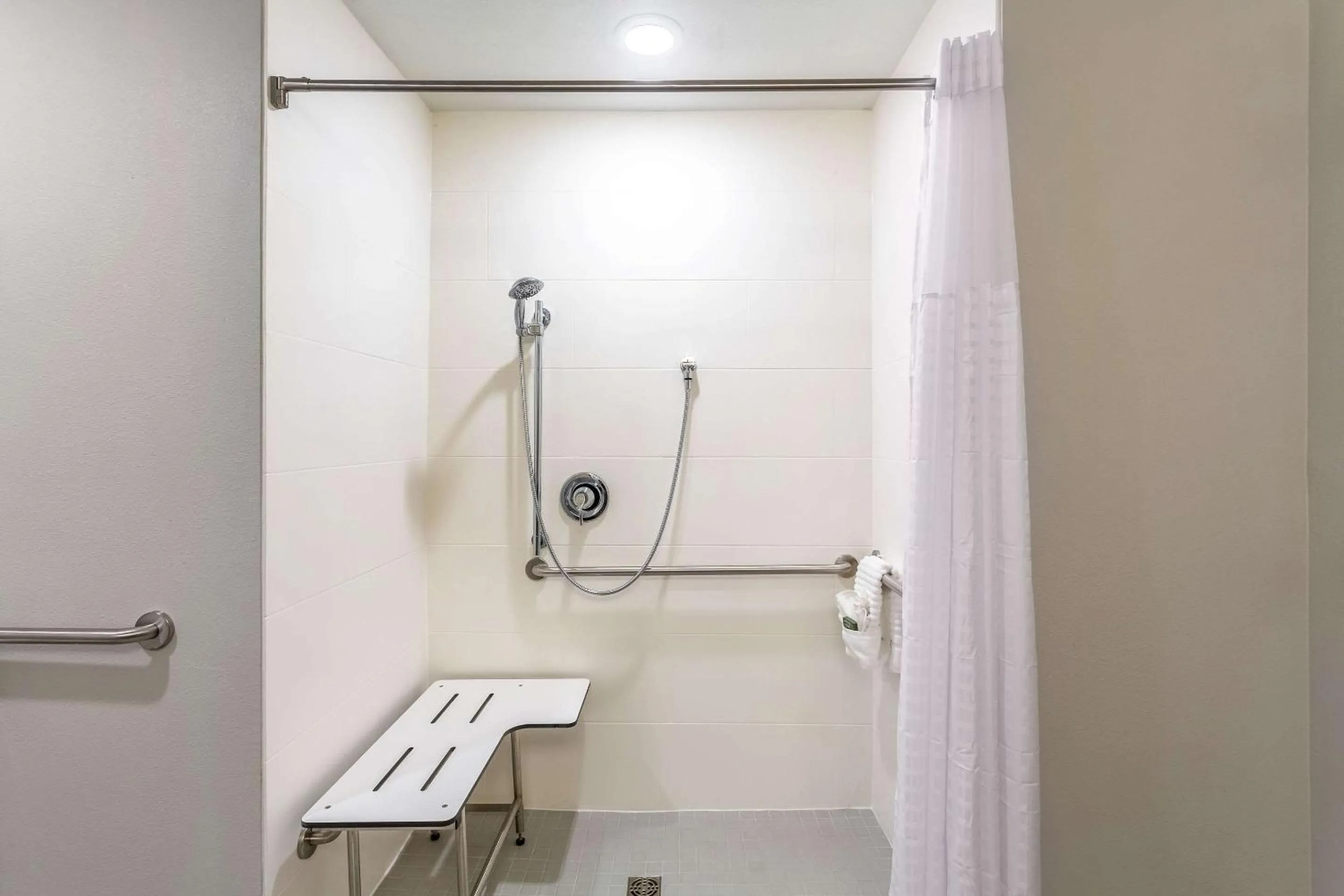 Bedroom in Comfort Inn & Suites Salt Lake City Airport