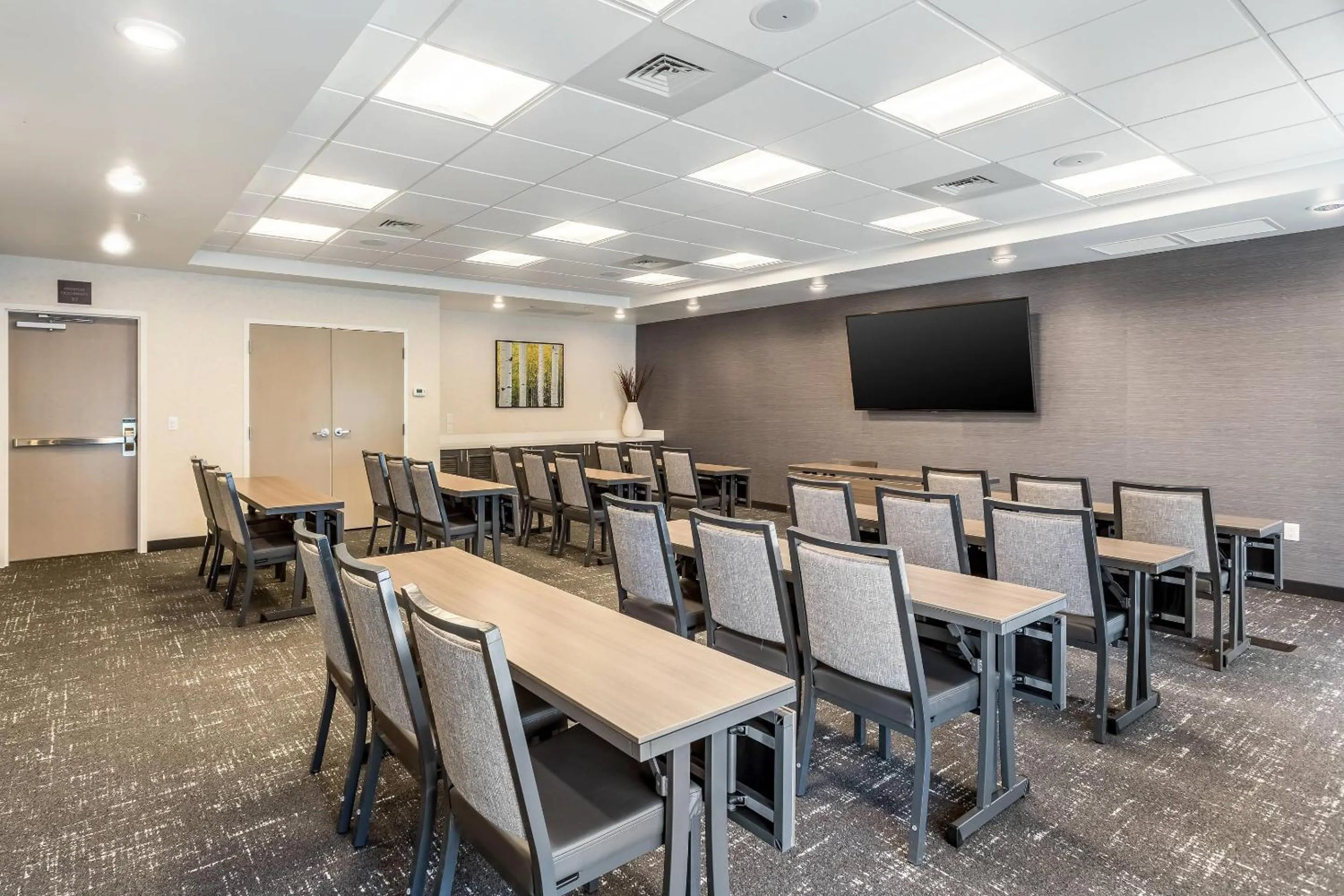 Meeting/conference room in Comfort Inn & Suites Salt Lake City Airport