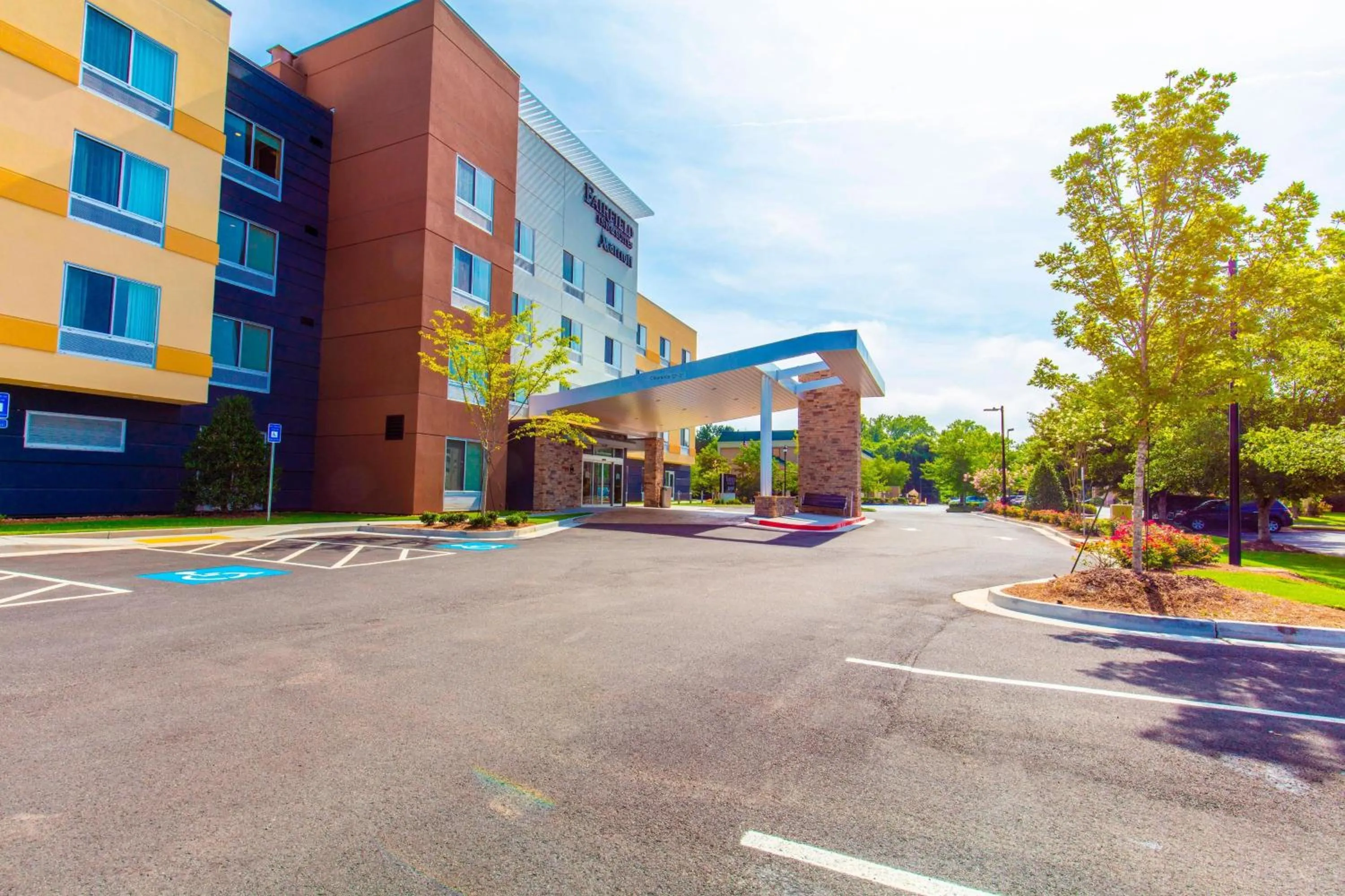 Property building in Fairfield Inn & Suites by Marriott Atlanta Woodstock