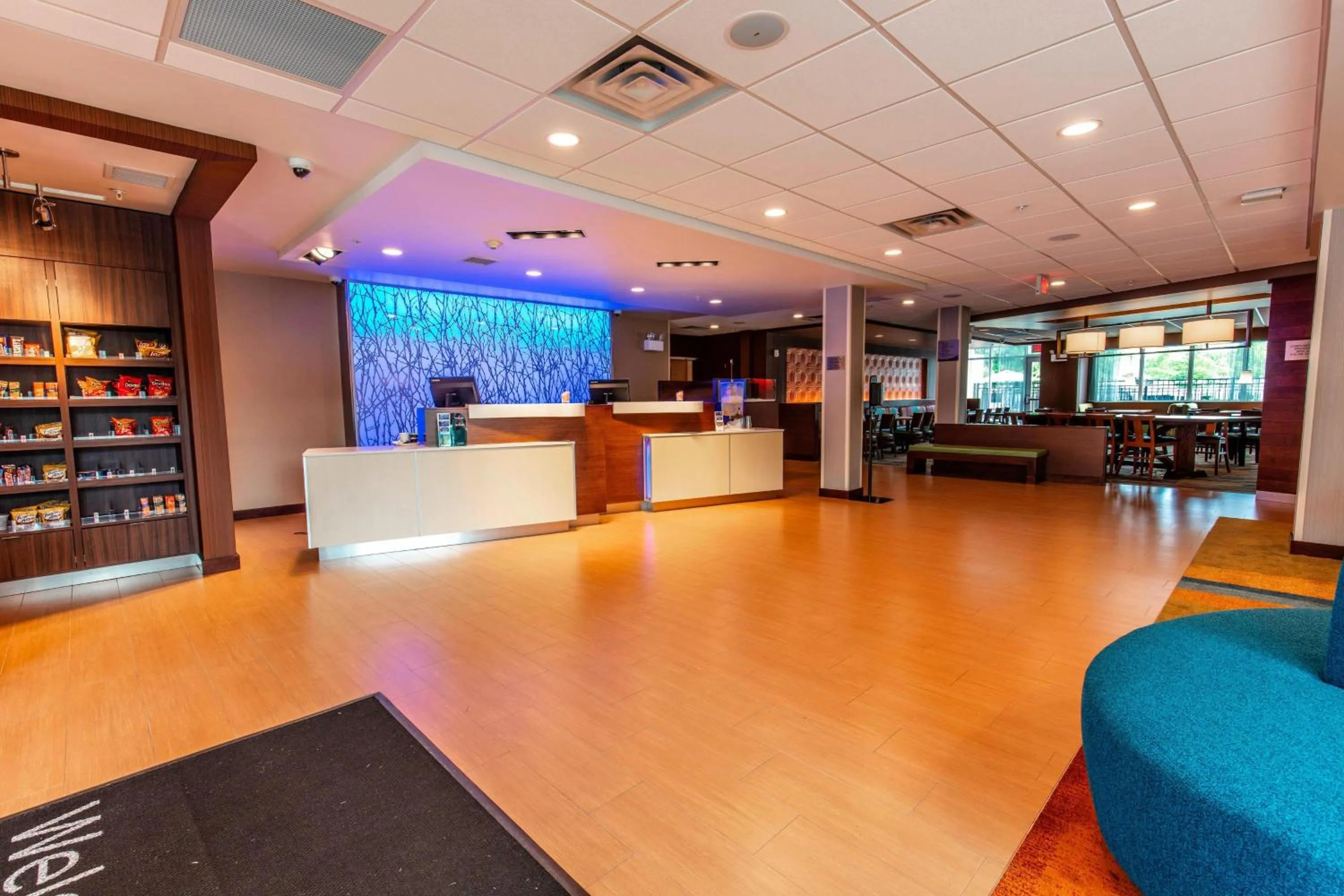 Lobby or reception in Fairfield Inn & Suites by Marriott Atlanta Woodstock