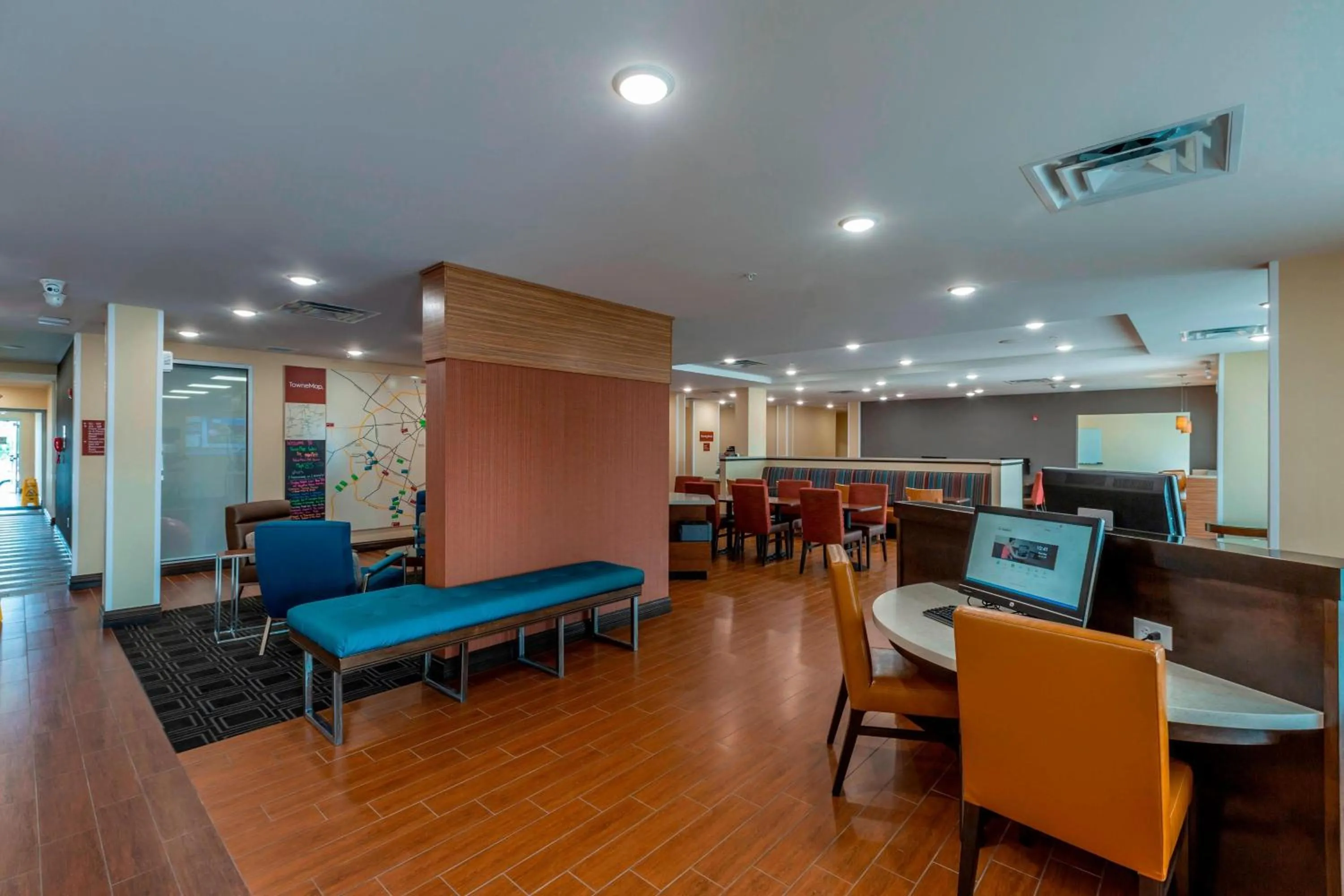 Lobby or reception in TownePlace Suites by Marriott Lexington Keeneland/Airport