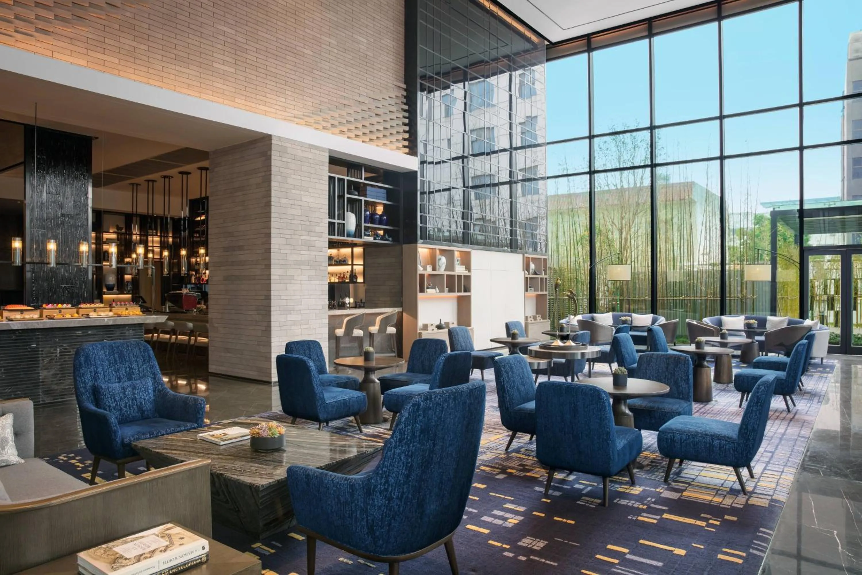 Lounge or bar in Marriott Nanjing South Hotel