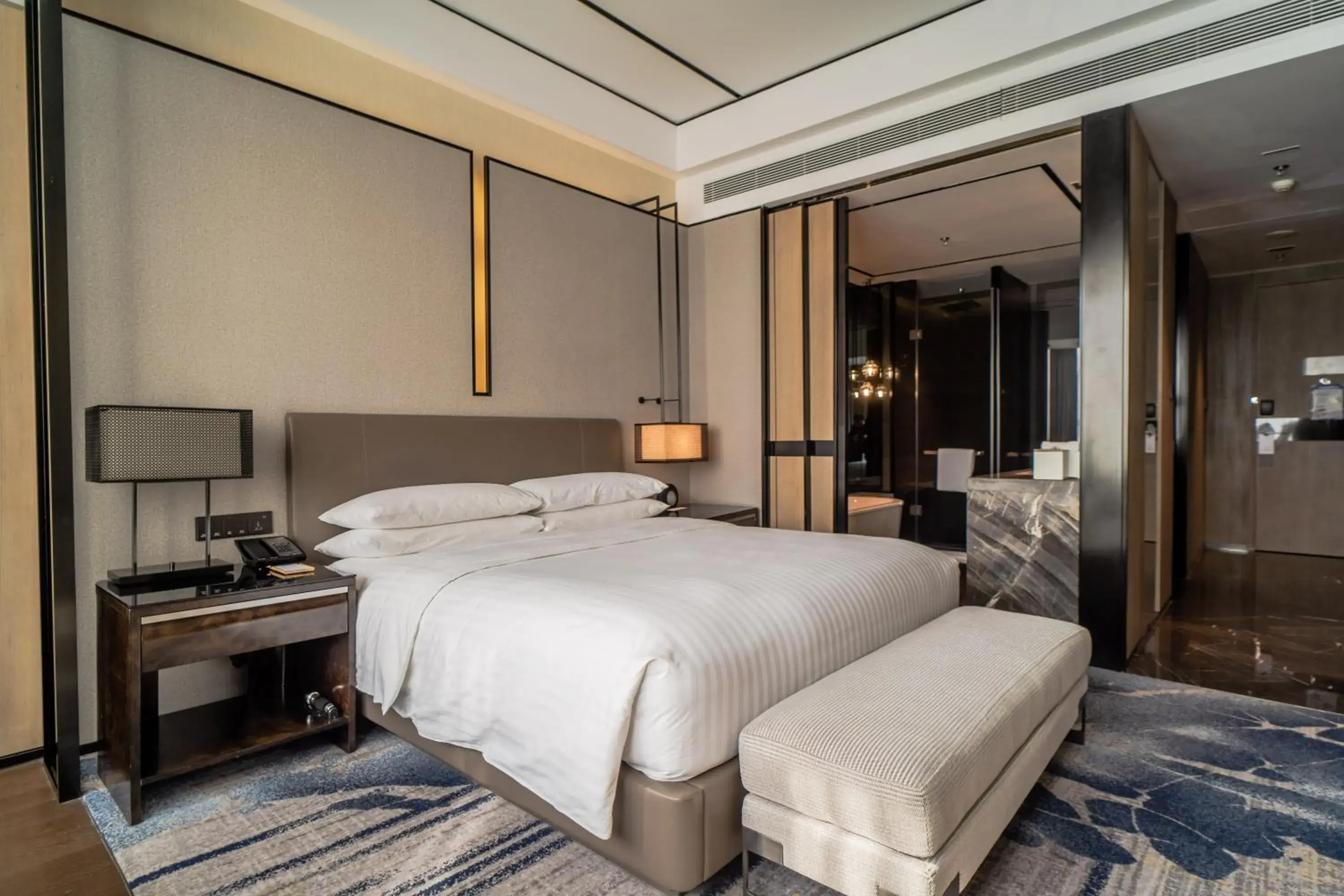 City View King Room in Marriott Nanjing South Hotel City View King Room in Marriott Nanjing South Hotel