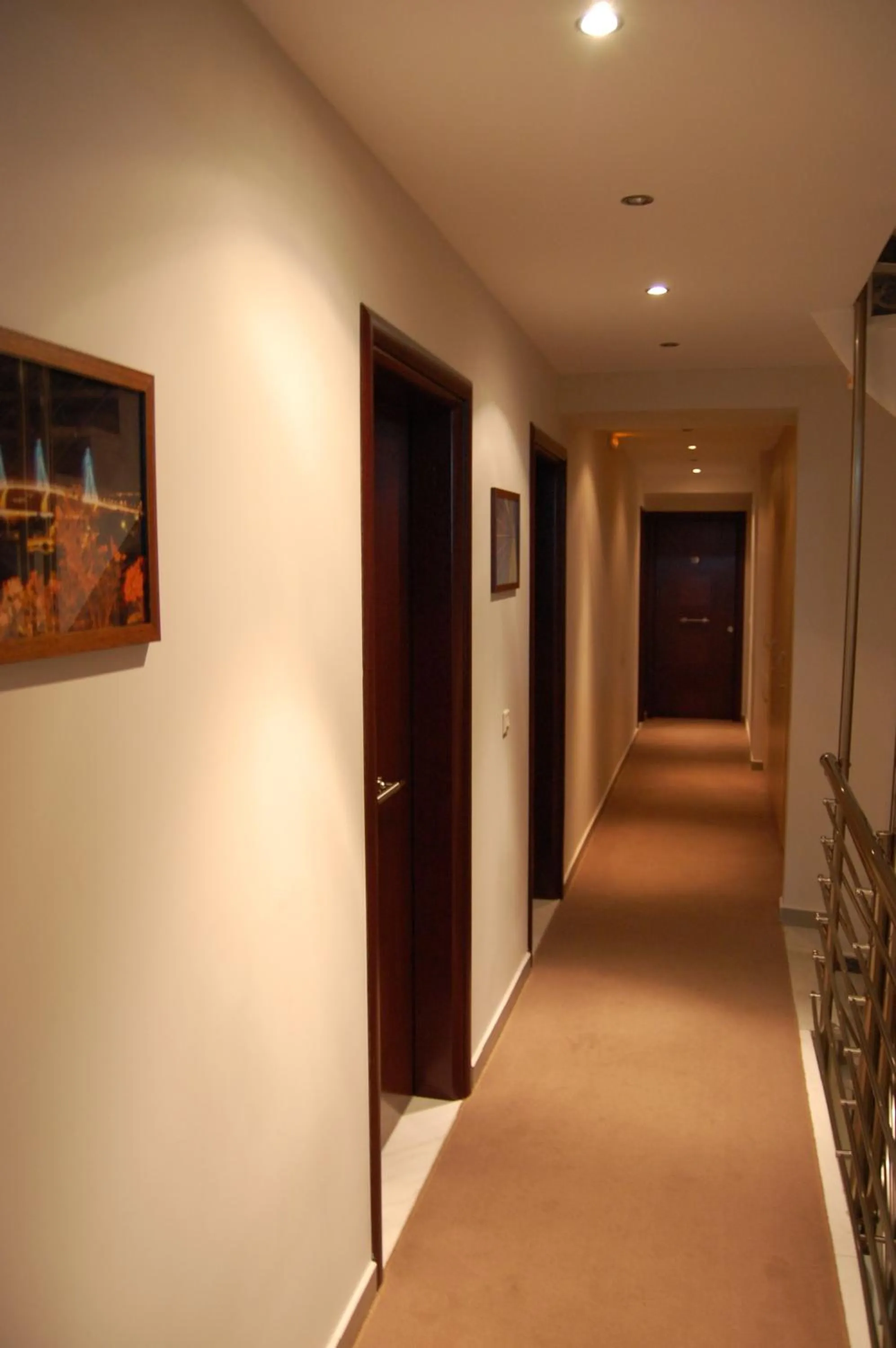 Decorative detail in Hotel Antirriο