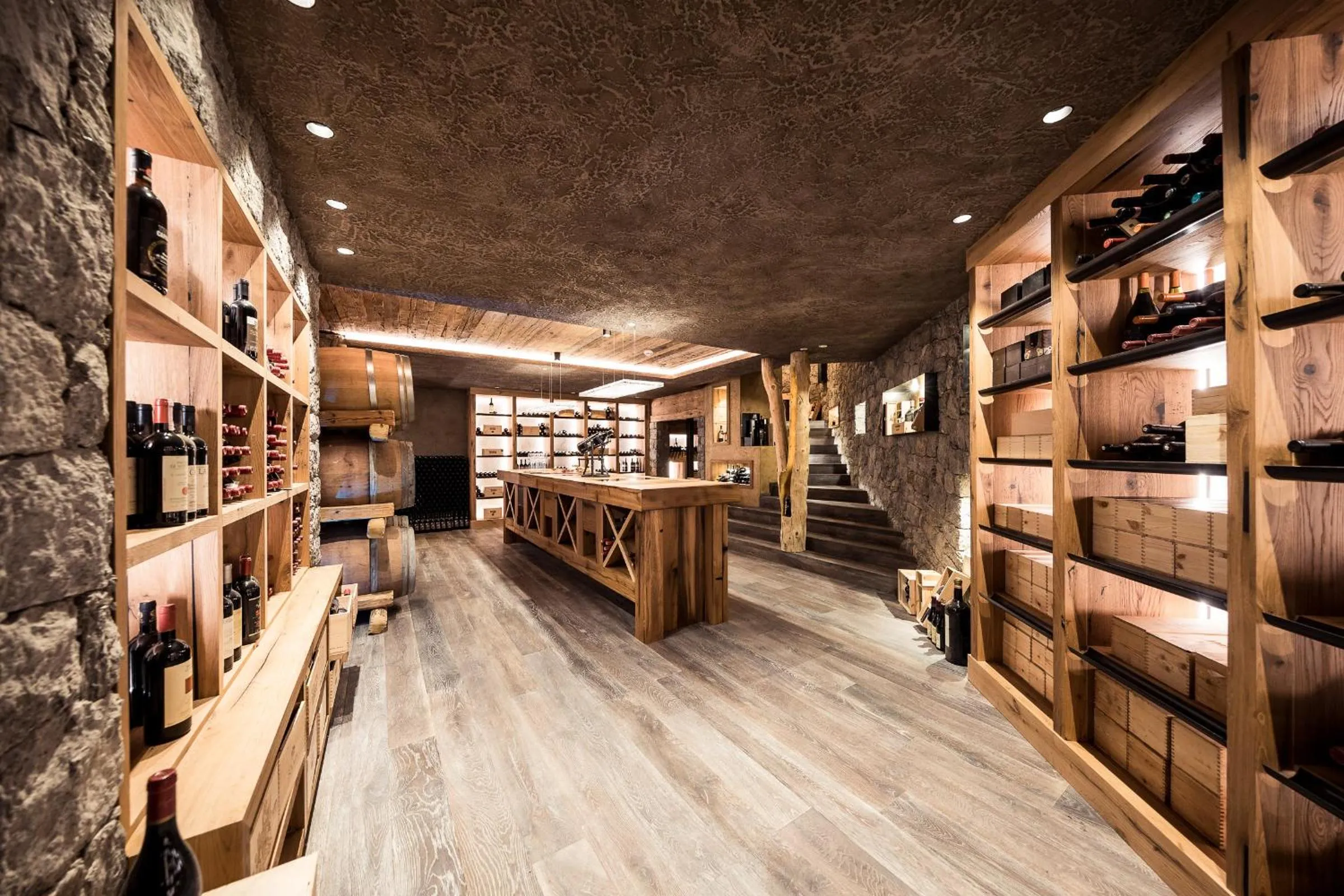 Lounge or bar in Quellenhof Luxury Resort Passeier