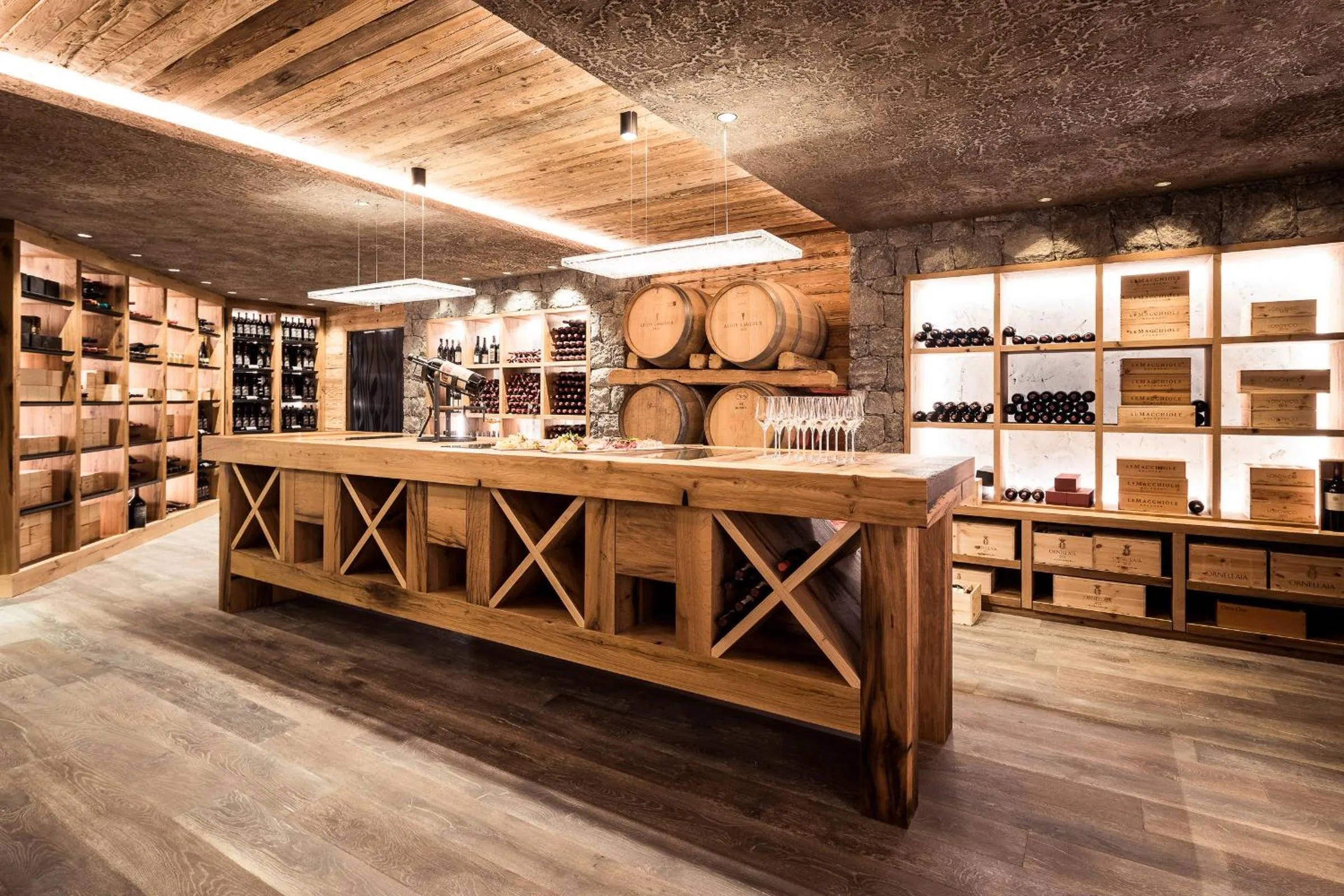 Alcoholic drinks in Quellenhof Luxury Resort Passeier