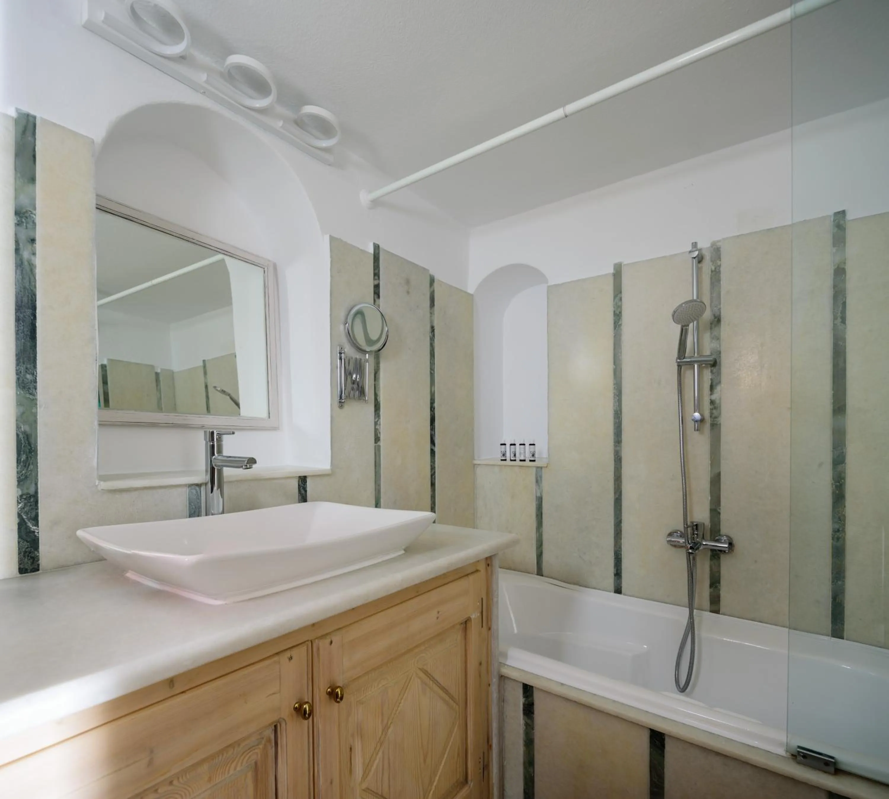 MyBoZer Hotel Kallisto