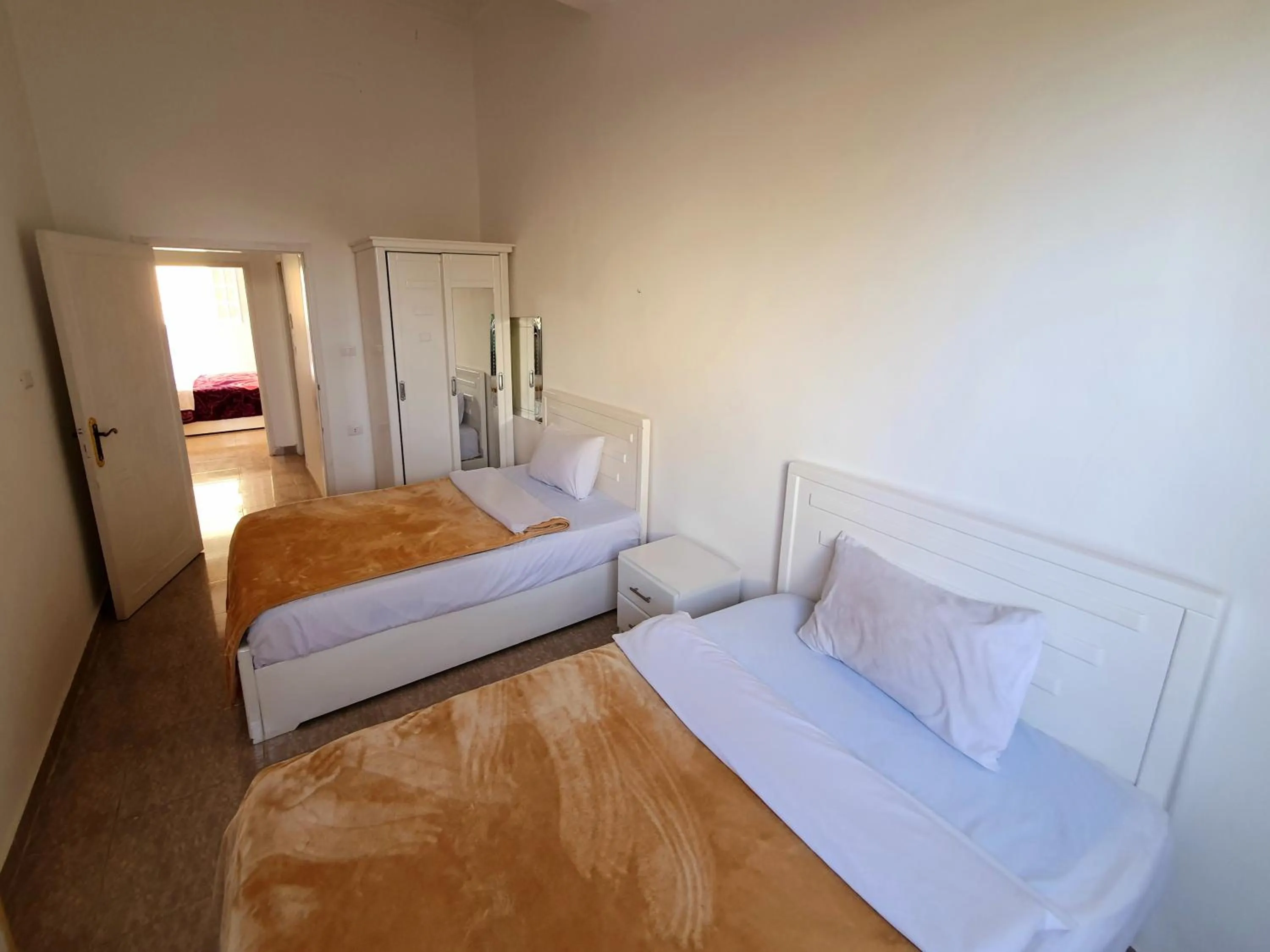 Bedroom, Bed in Spring Hotel Luxor