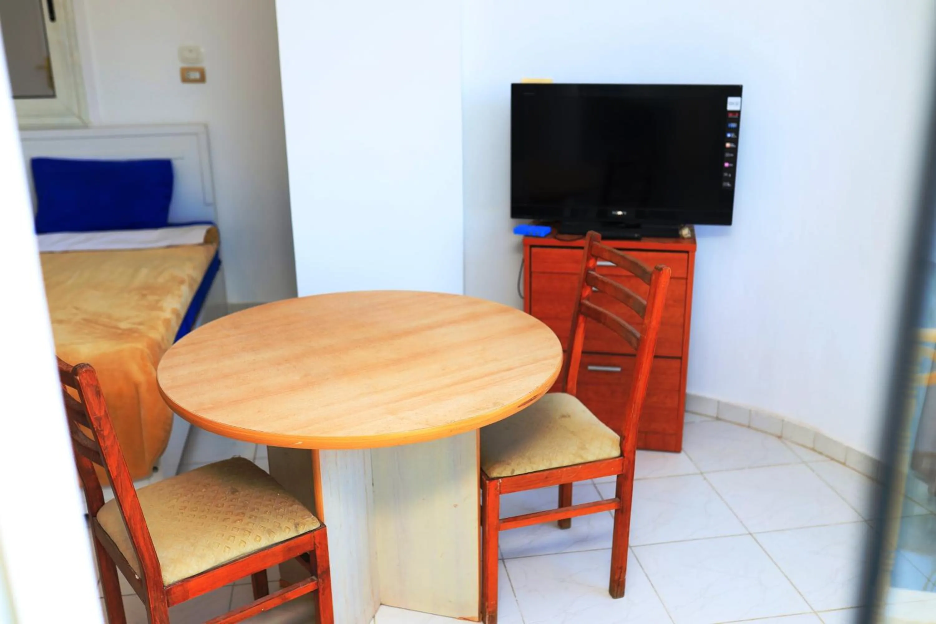 TV and multimedia in Spring Hotel Luxor