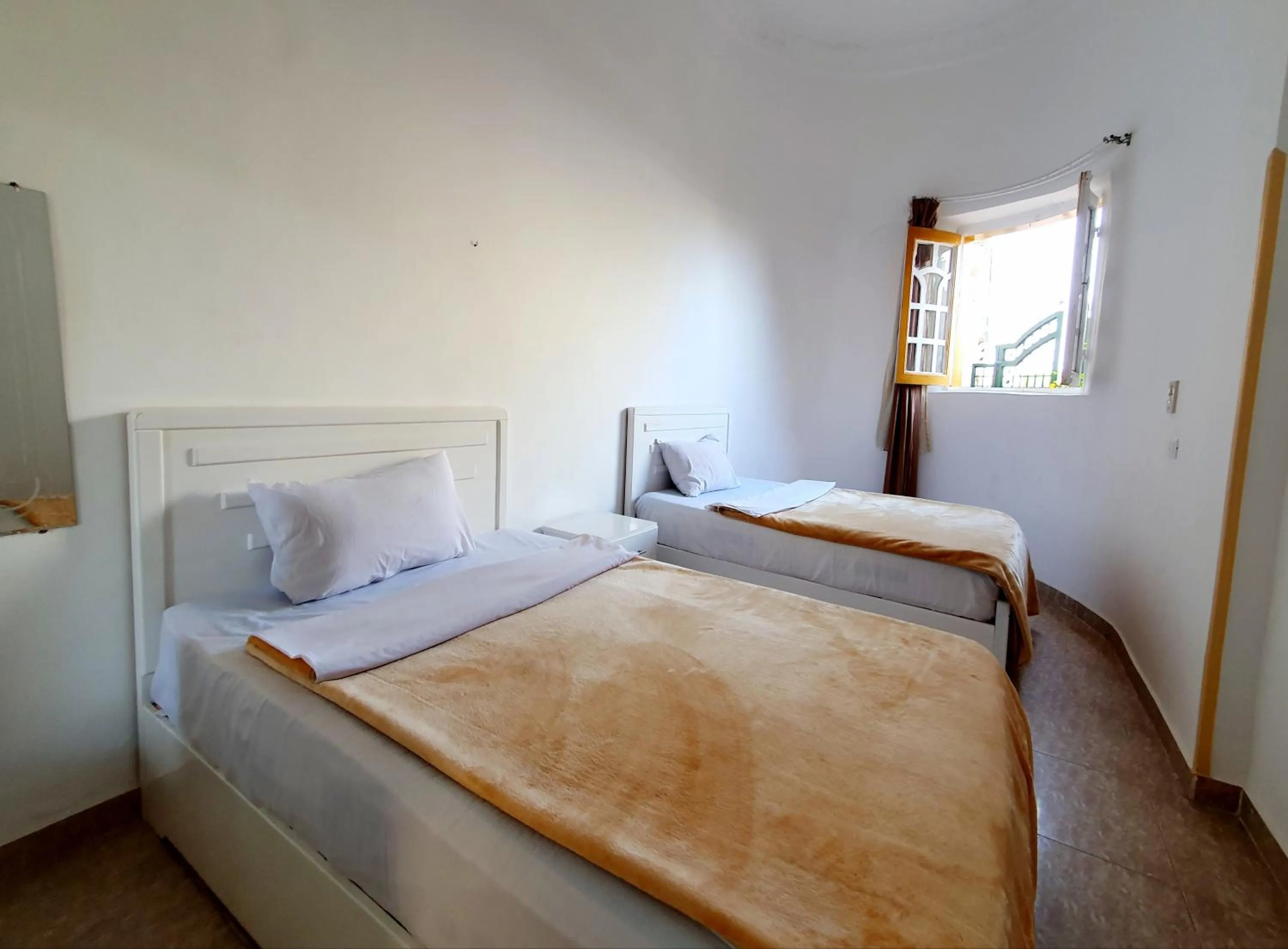 Bedroom, Bed in Spring Hotel Luxor