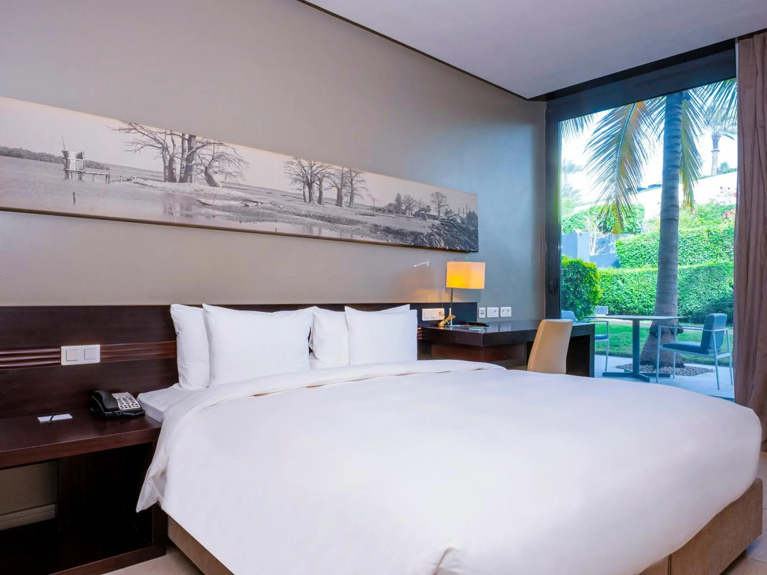 Superior Room with Terrace and Garden View in Noom Hotel Dakar Sea Plaza, a member of Radisson Individuals Superior Room with Terrace and Garden View in Noom Hotel Dakar Sea Plaza, a member of Radisson Individuals