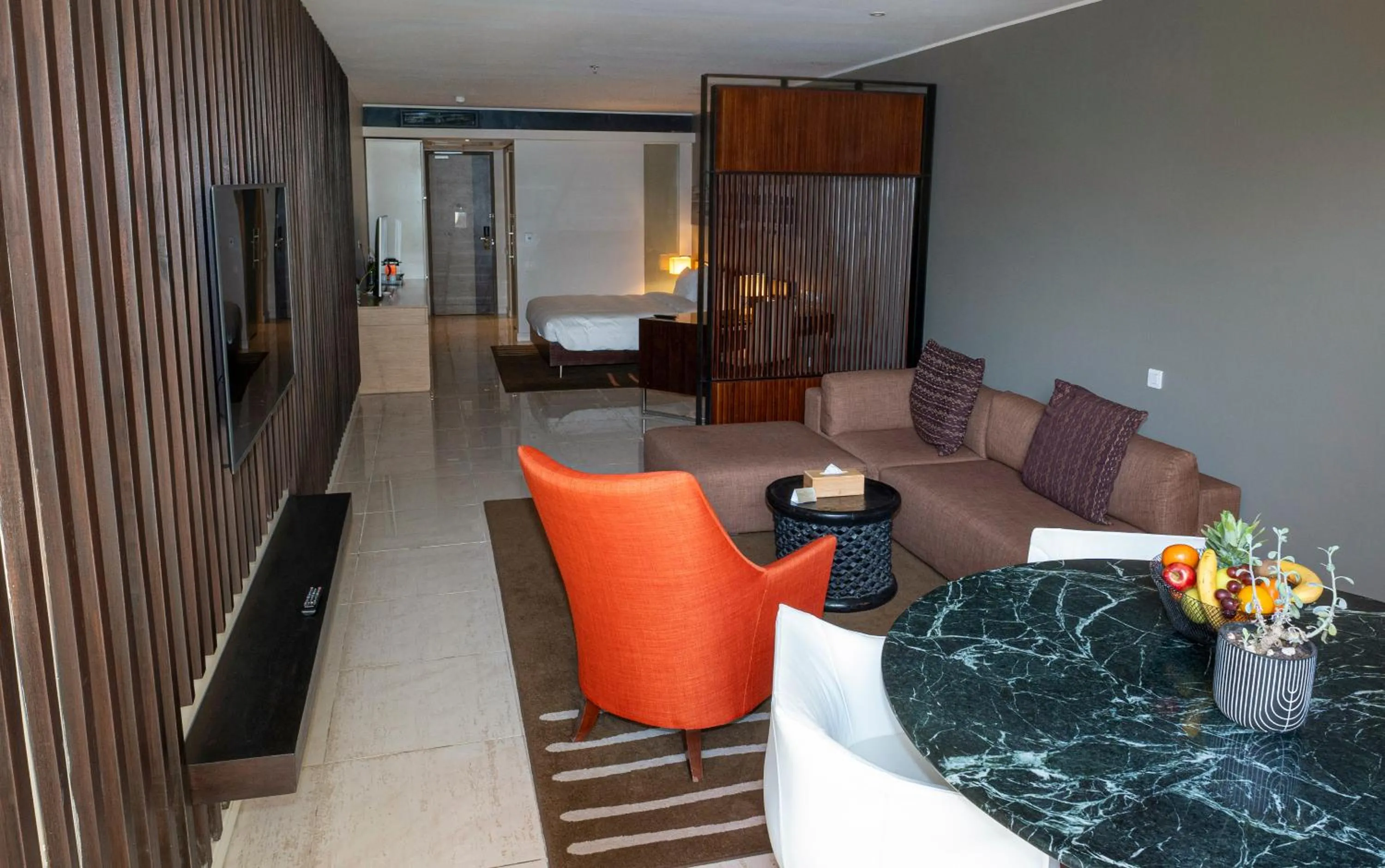 TV and multimedia in Noom Hotel Dakar Sea Plaza, a member of Radisson Individuals