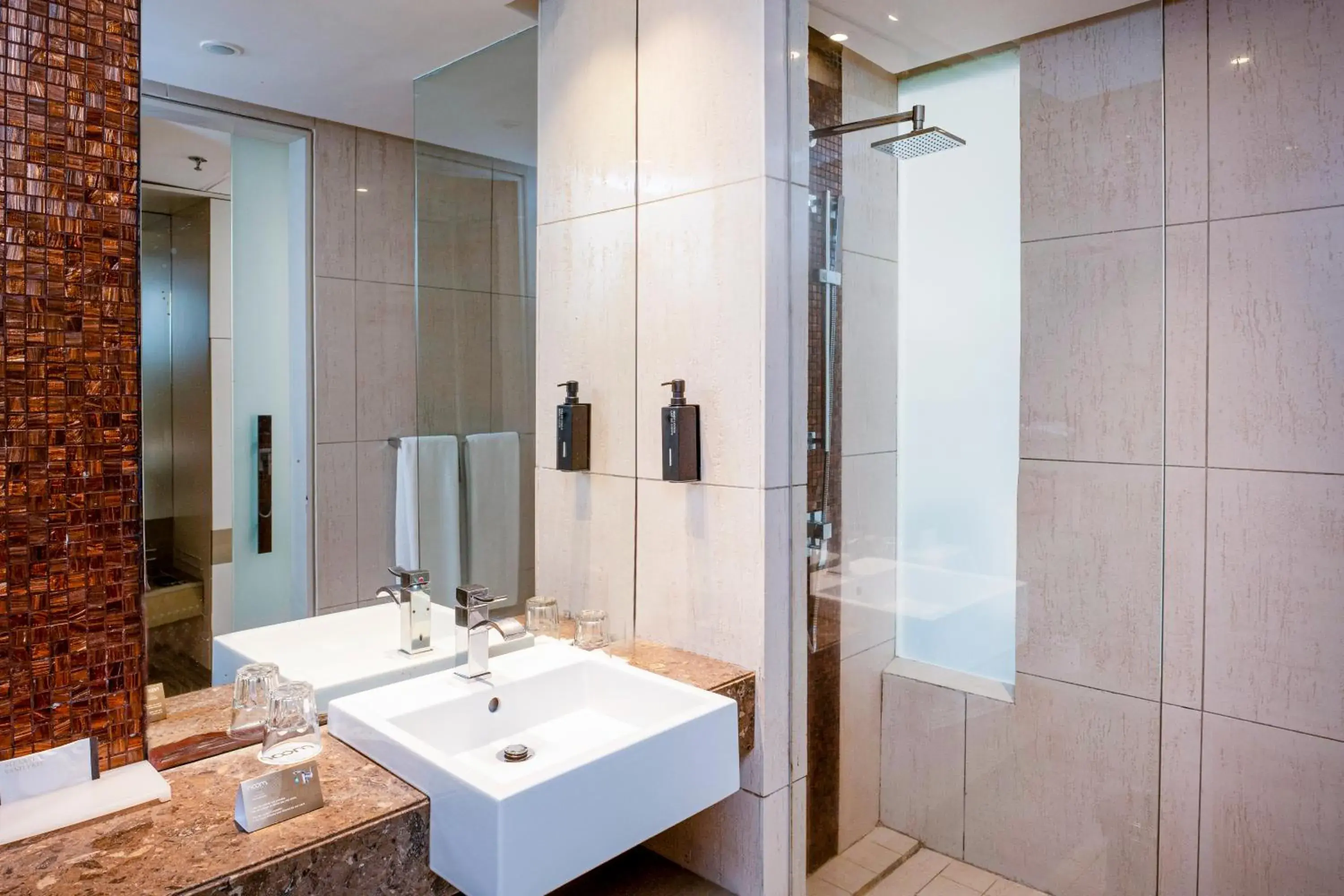 Superior Room with Garden View in Noom Hotel Dakar Sea Plaza, a member of Radisson Individuals Superior Room with Garden View in Noom Hotel Dakar Sea Plaza, a member of Radisson Individuals