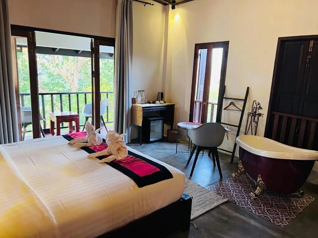 Bed in Moonlight Champa Riverview