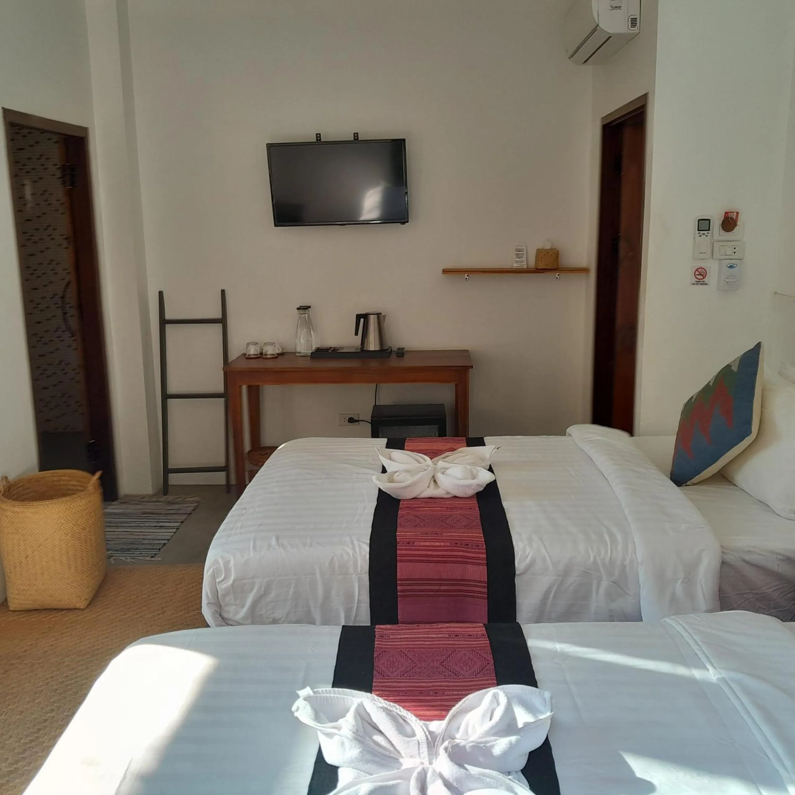 Bed in Moonlight Champa Riverview